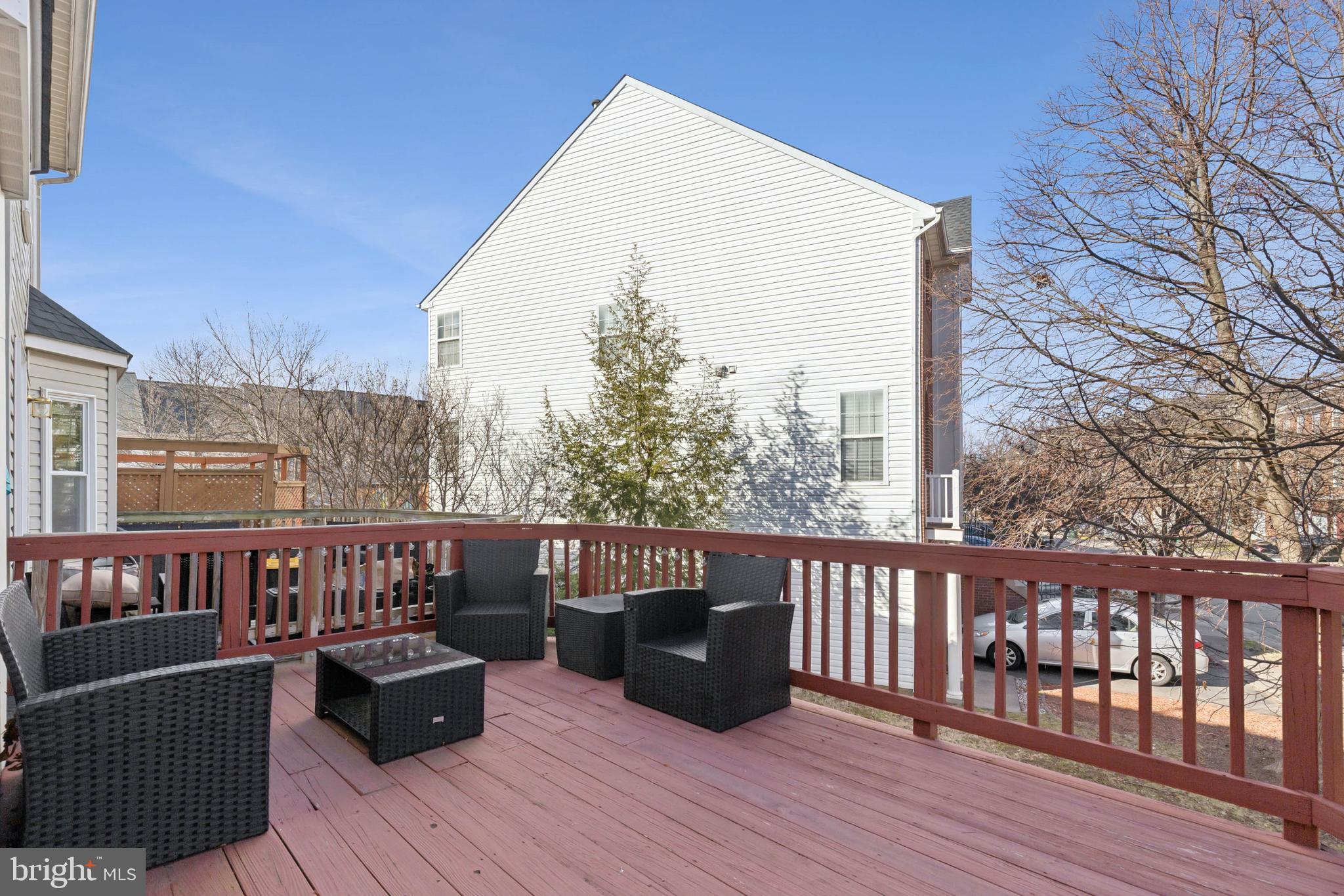 2558 JAMES MONROE CIRCLE