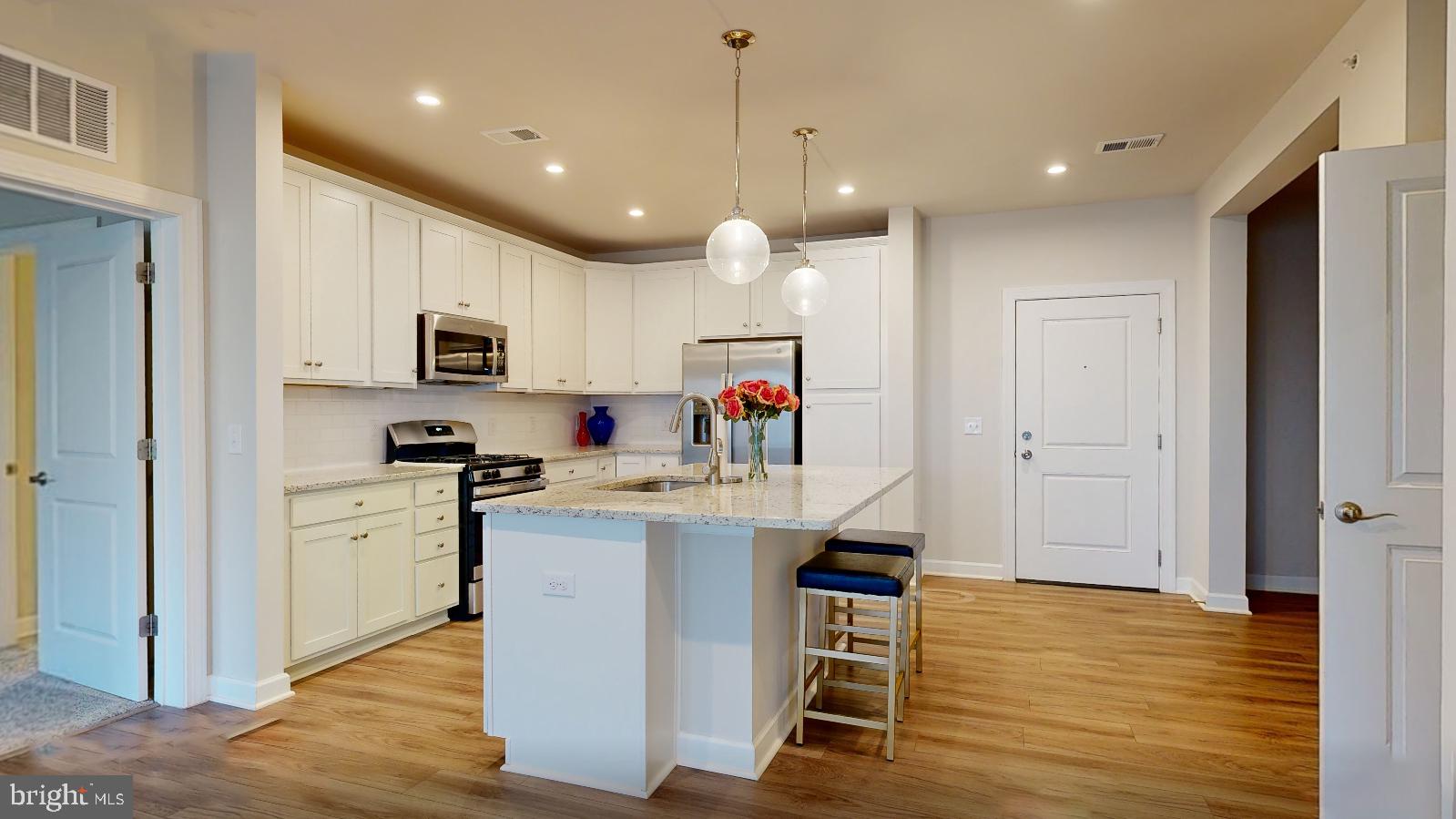 3925 FAIR RIDGE DRIVE 503