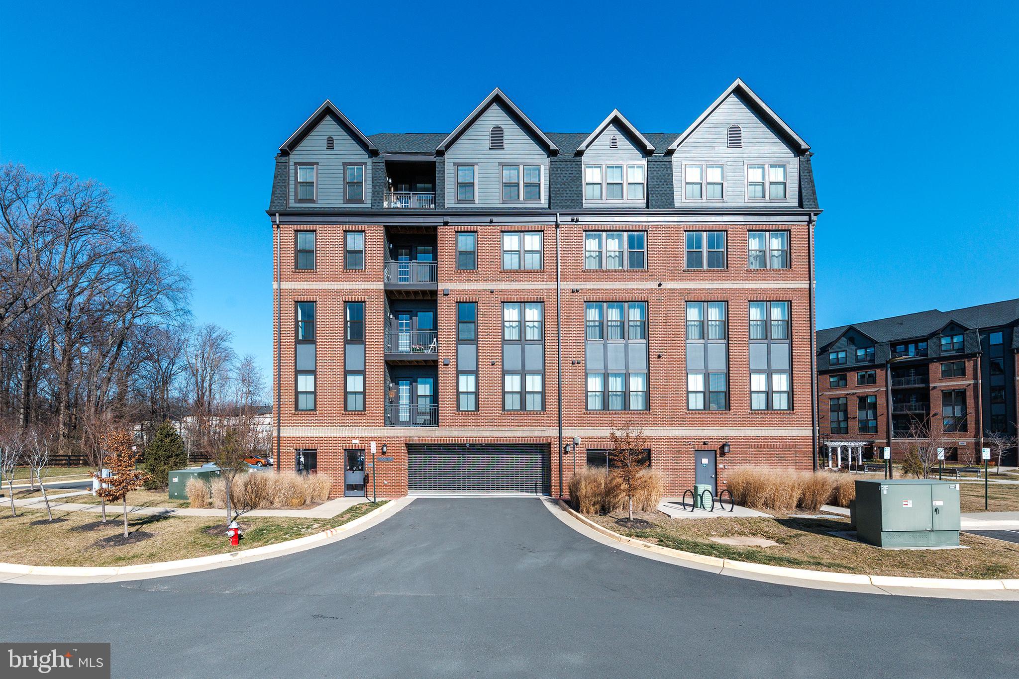 3925 FAIR RIDGE DRIVE 503