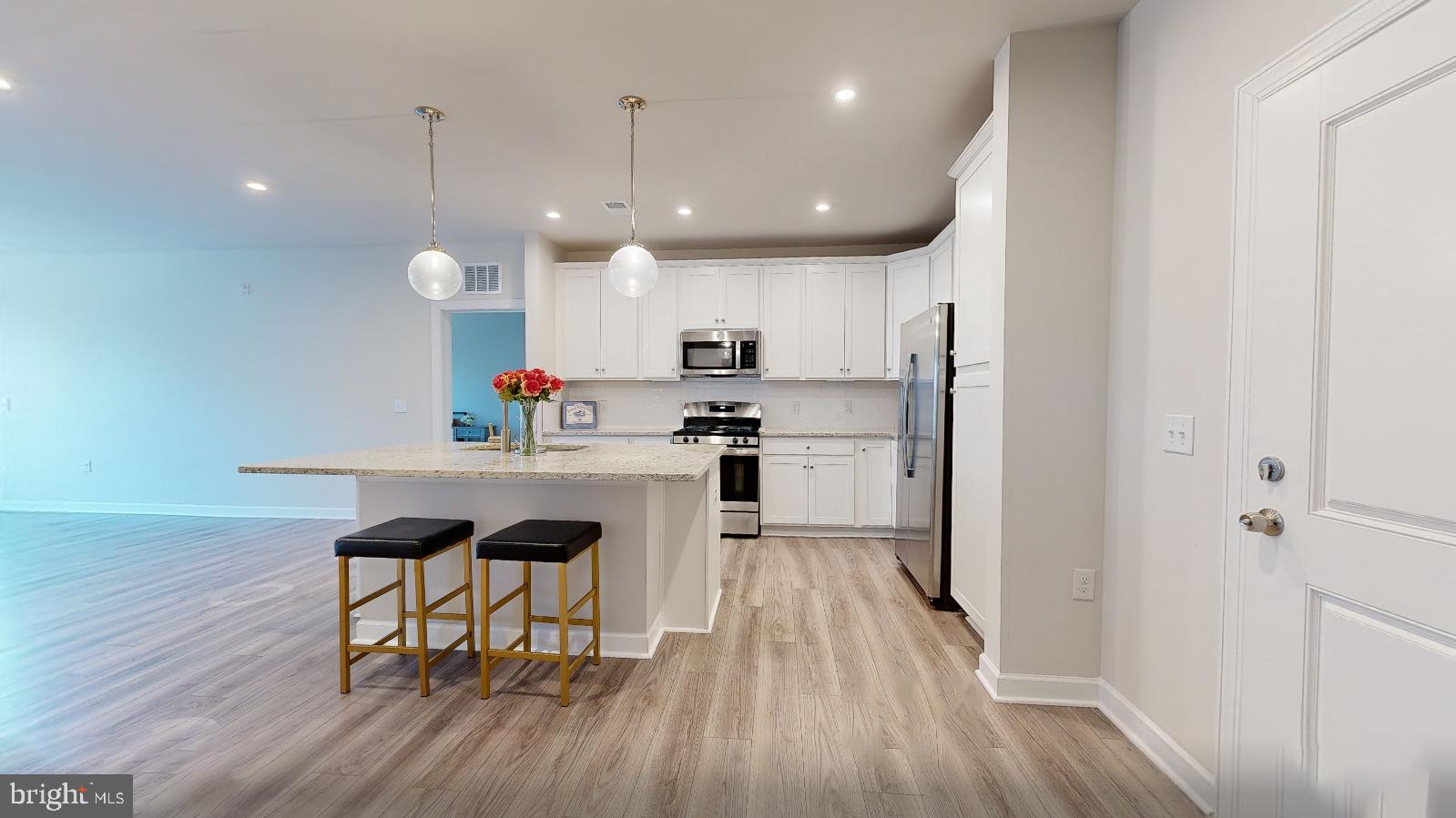 3925 FAIR RIDGE DRIVE 503