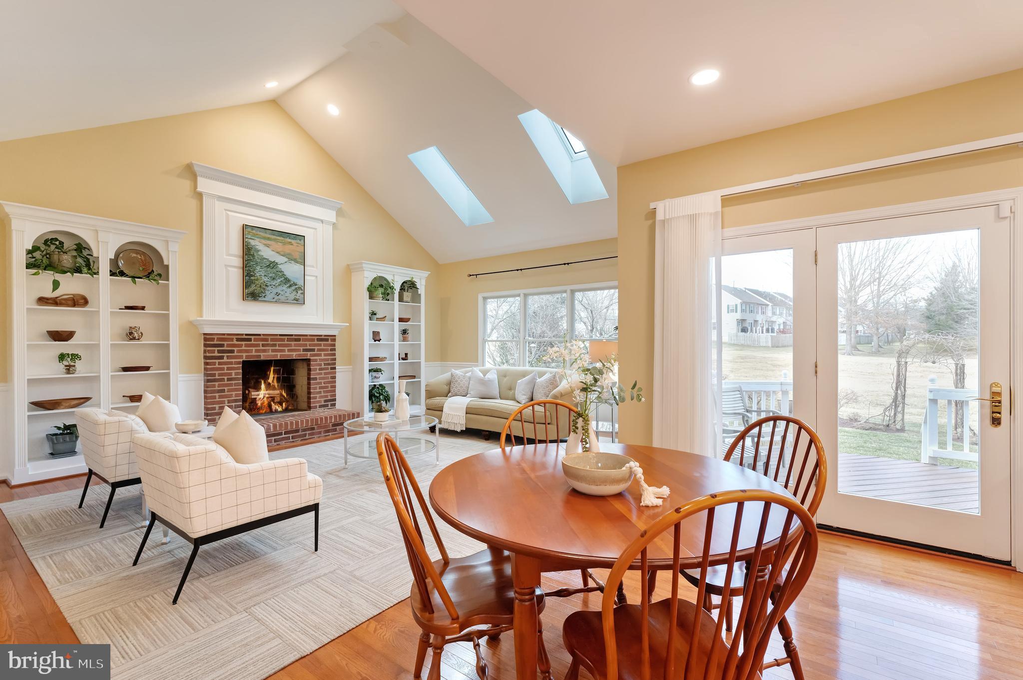 10812 CRIPPEN VALE COURT