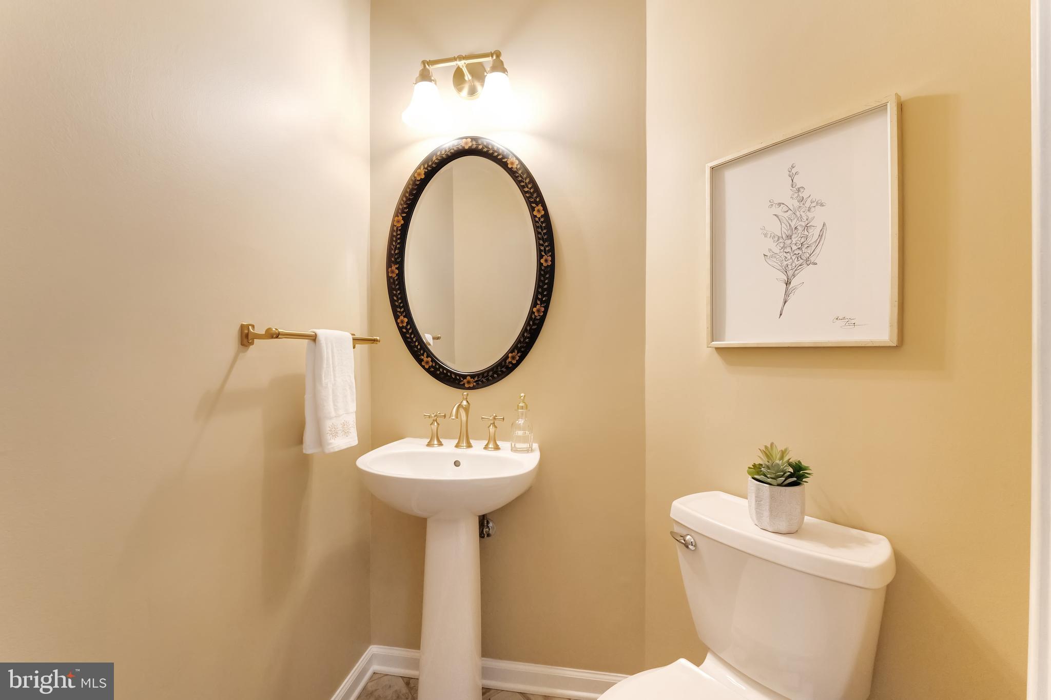 10812 CRIPPEN VALE COURT