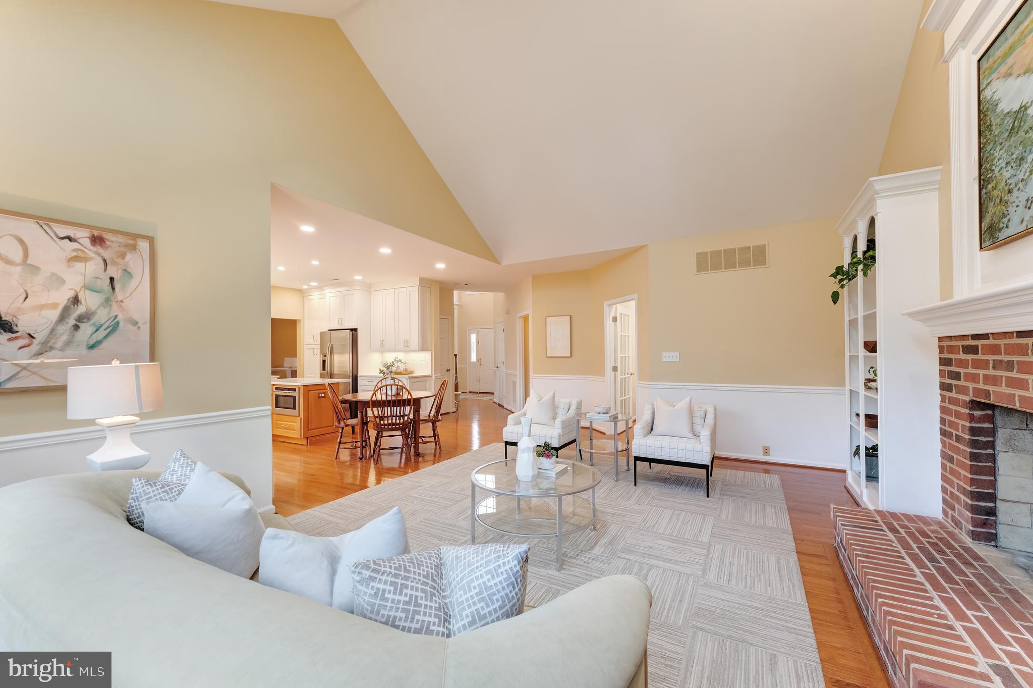 10812 CRIPPEN VALE COURT