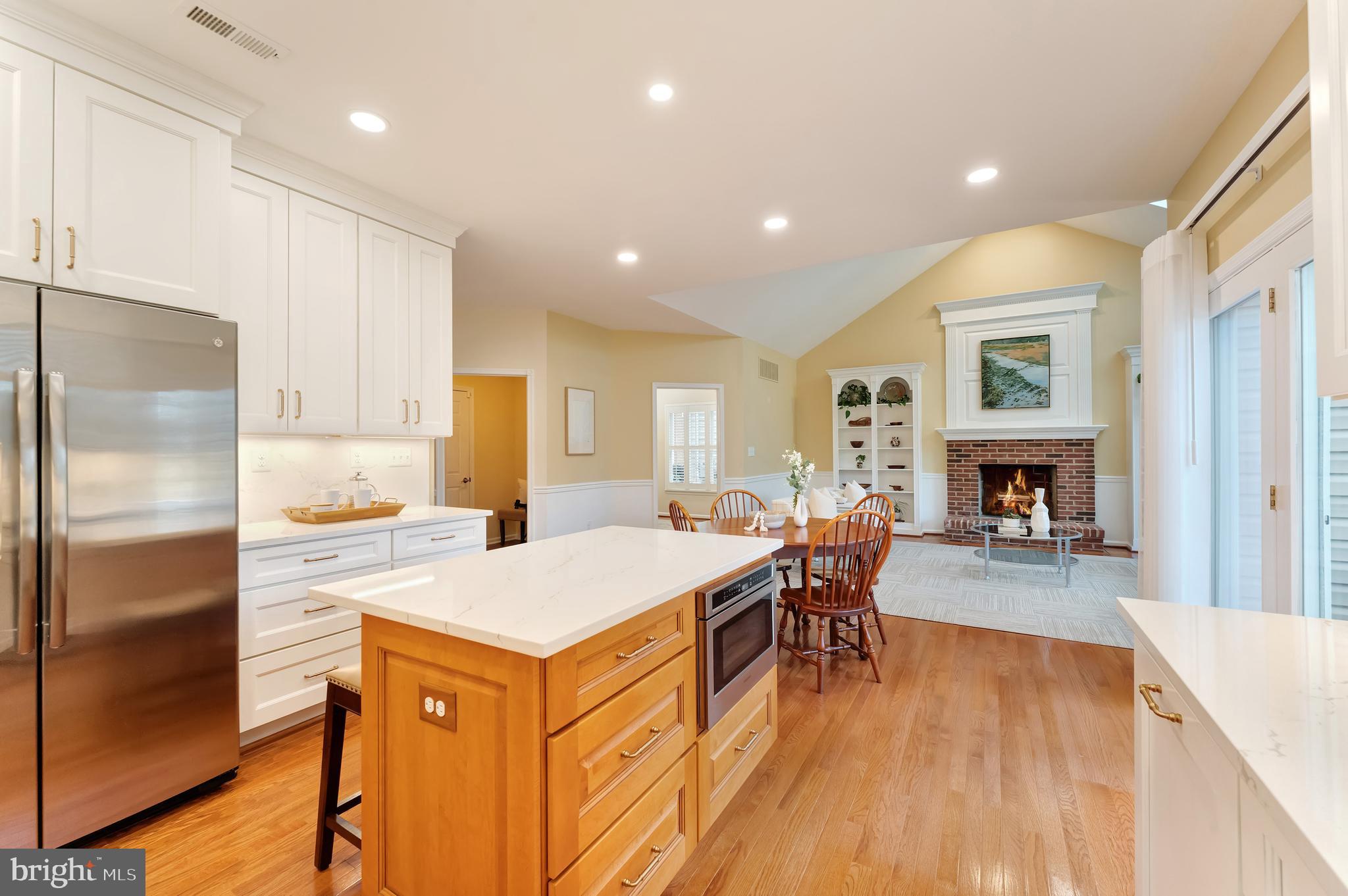 10812 CRIPPEN VALE COURT