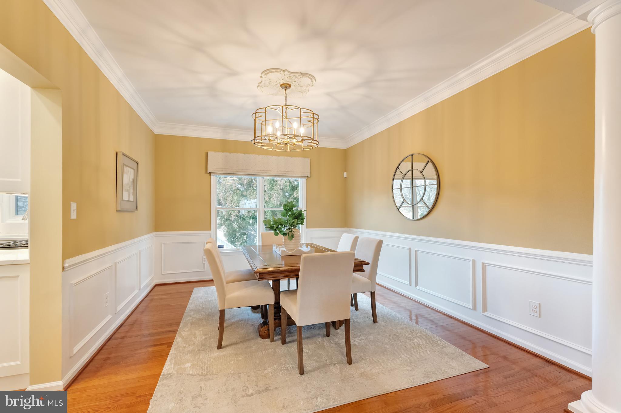 10812 CRIPPEN VALE COURT