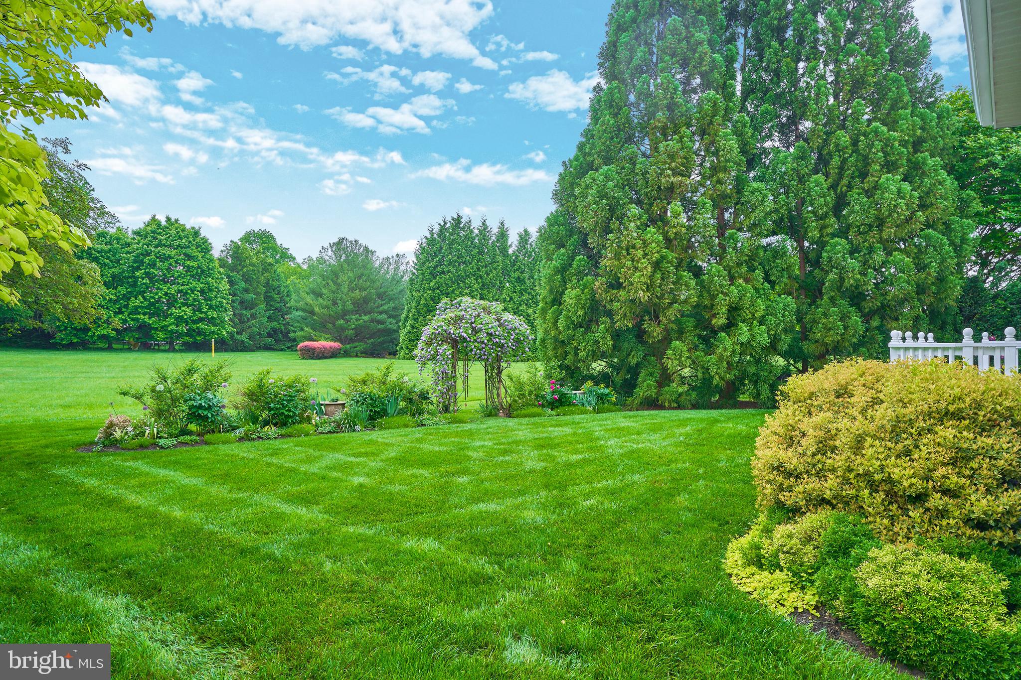 10812 CRIPPEN VALE COURT