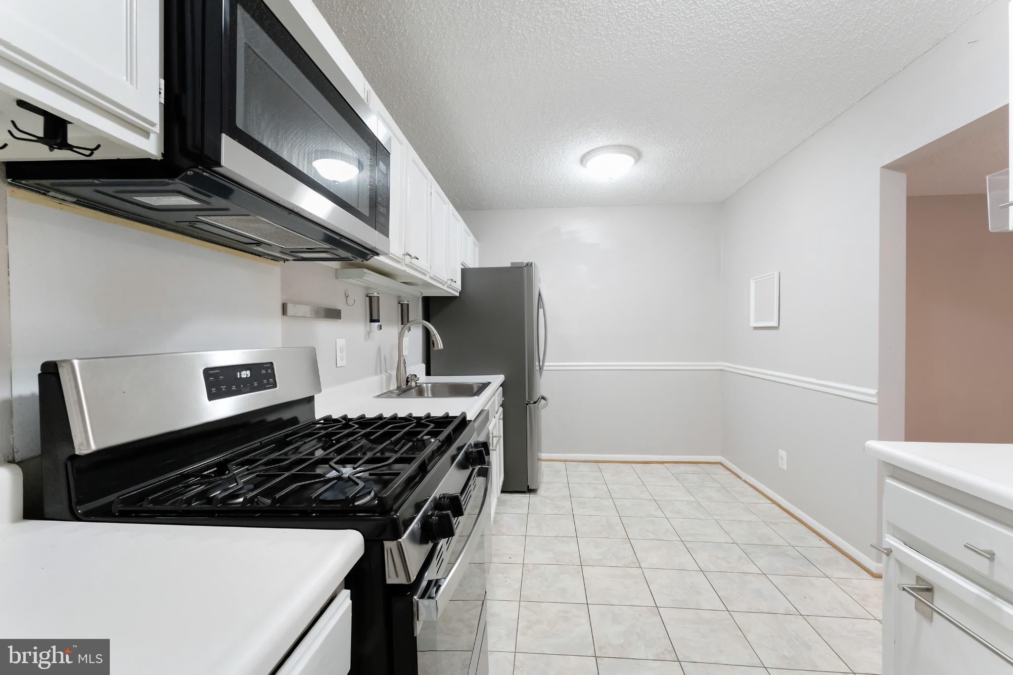 11833 SHIRE COURT 11B