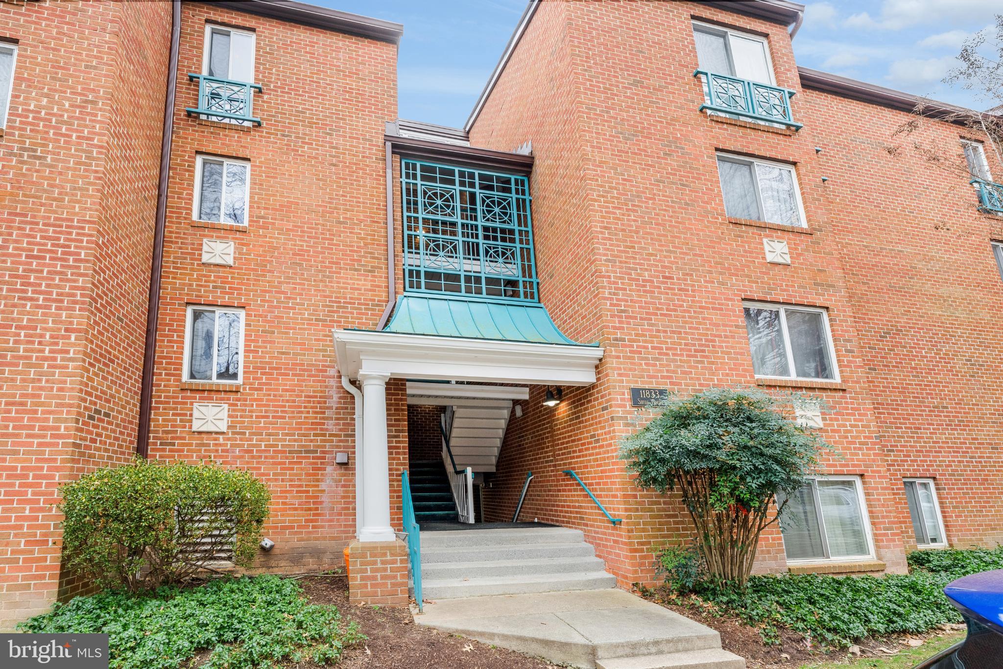 11833 SHIRE COURT 11B
