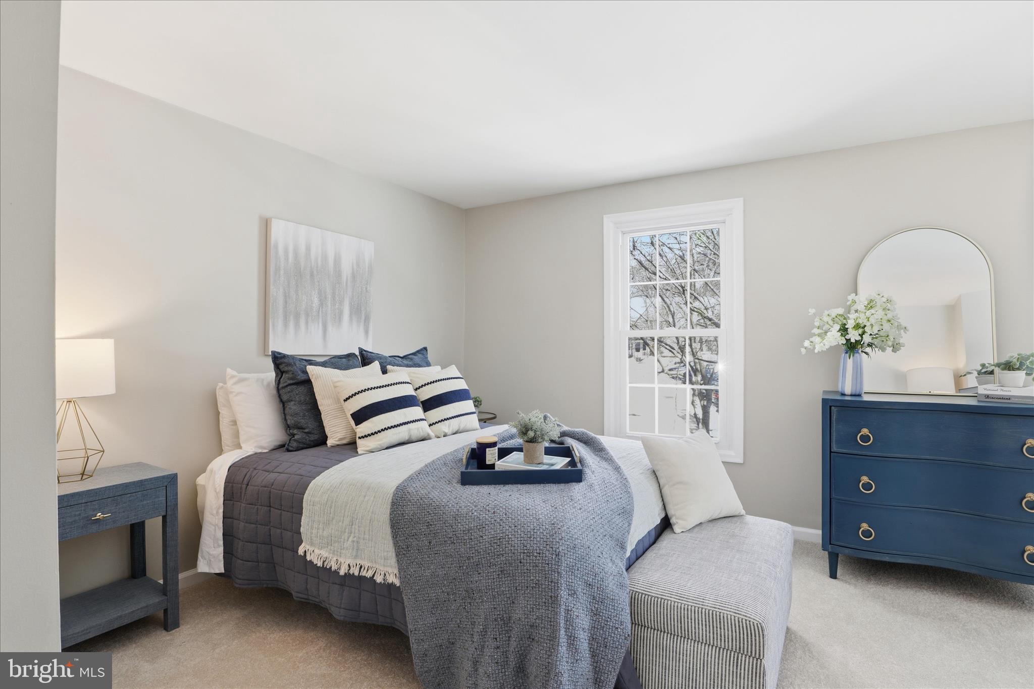 1563 TWISTED OAK DRIVE