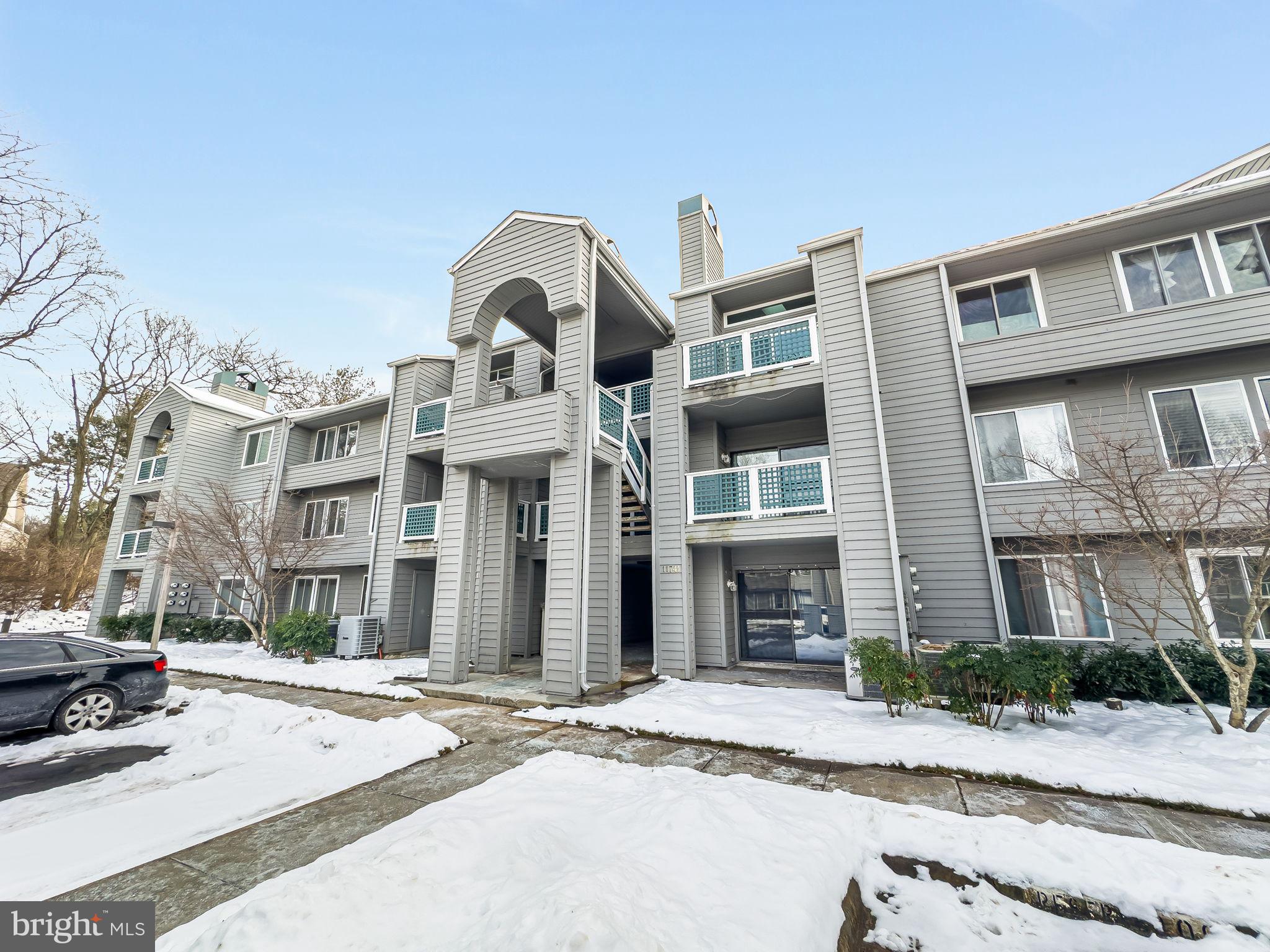 11741 SUMMERCHASE CIRCLE 1741-B