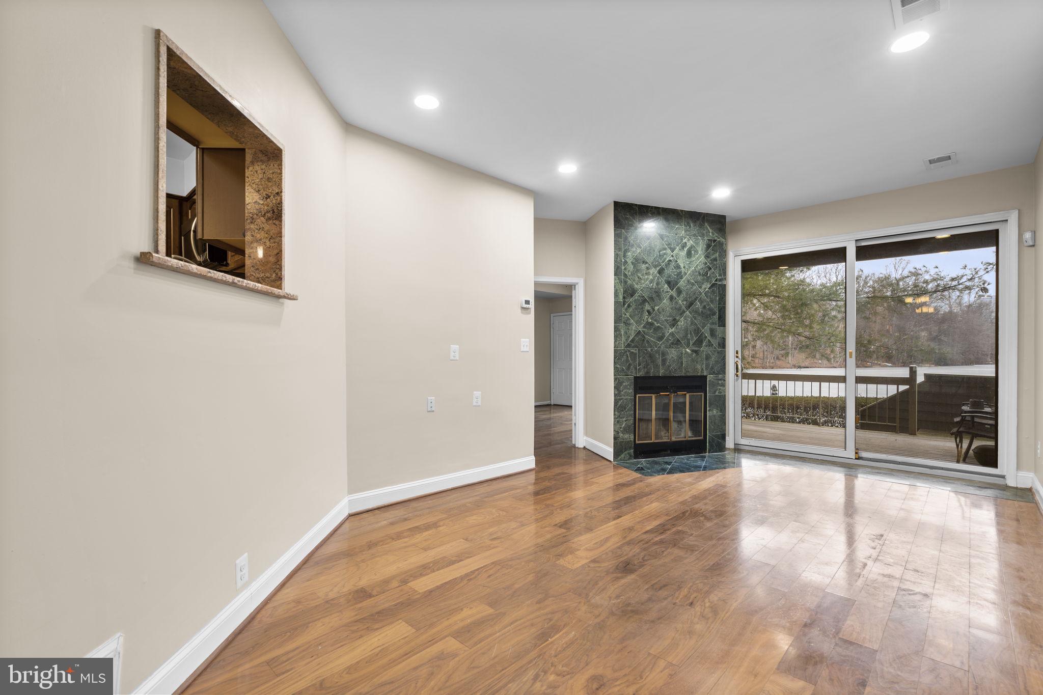 11292 HARBOR COURT 1292