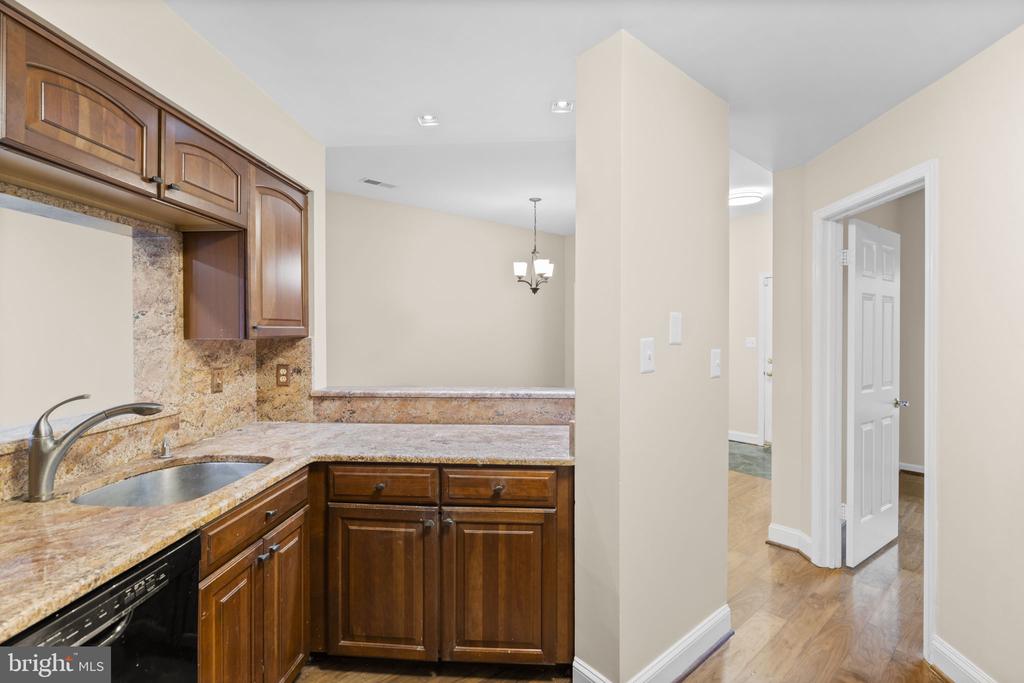 11292 HARBOR COURT 1292