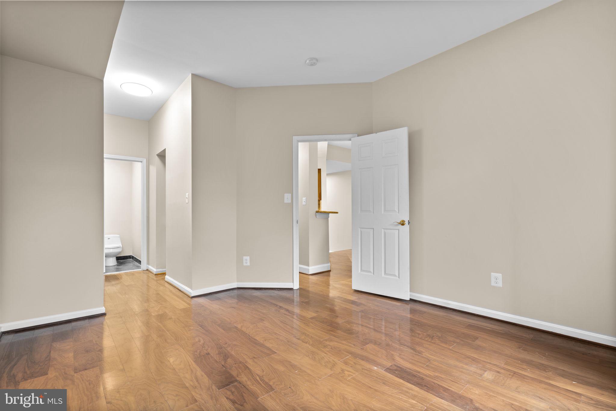 11292 HARBOR COURT 1292