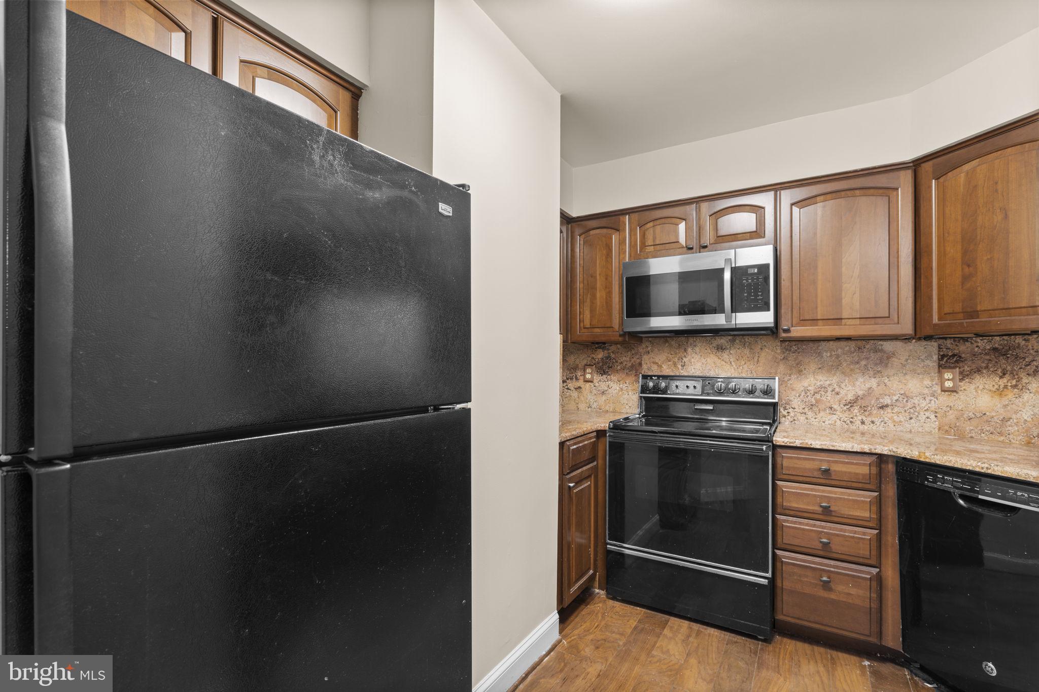 11292 HARBOR COURT 1292