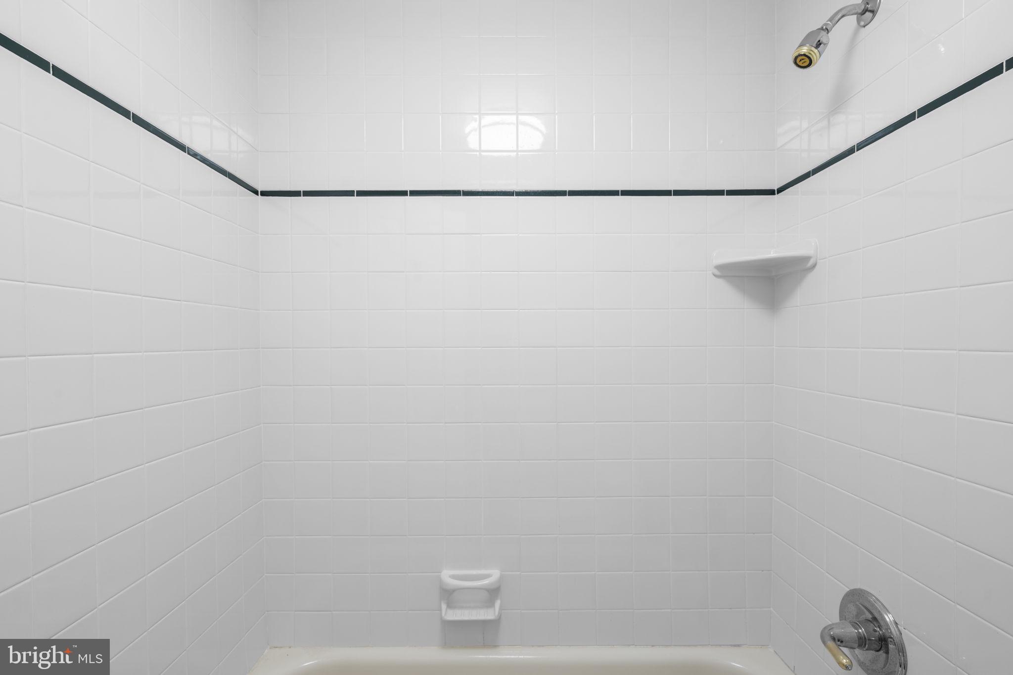 11292 HARBOR COURT 1292