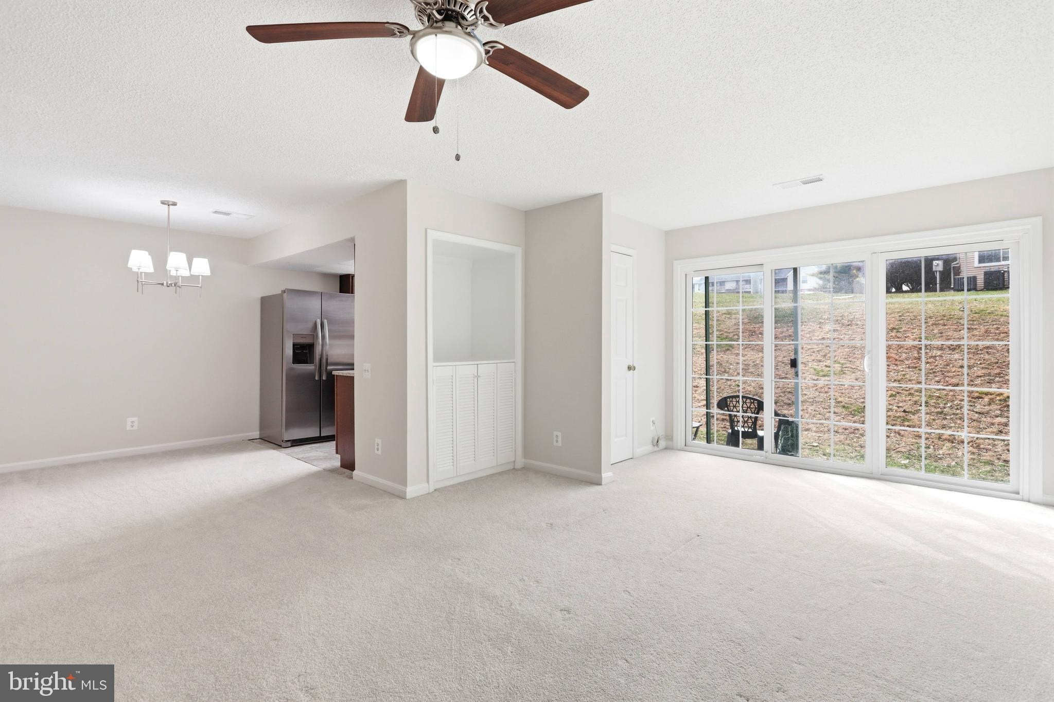 3902 GOLF TEE COURT 101