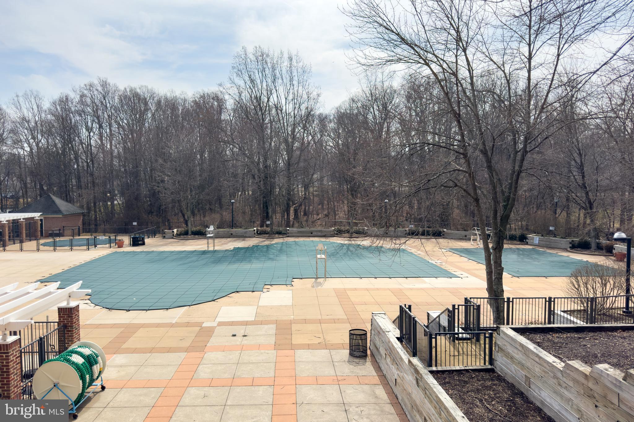 3902 GOLF TEE COURT 101