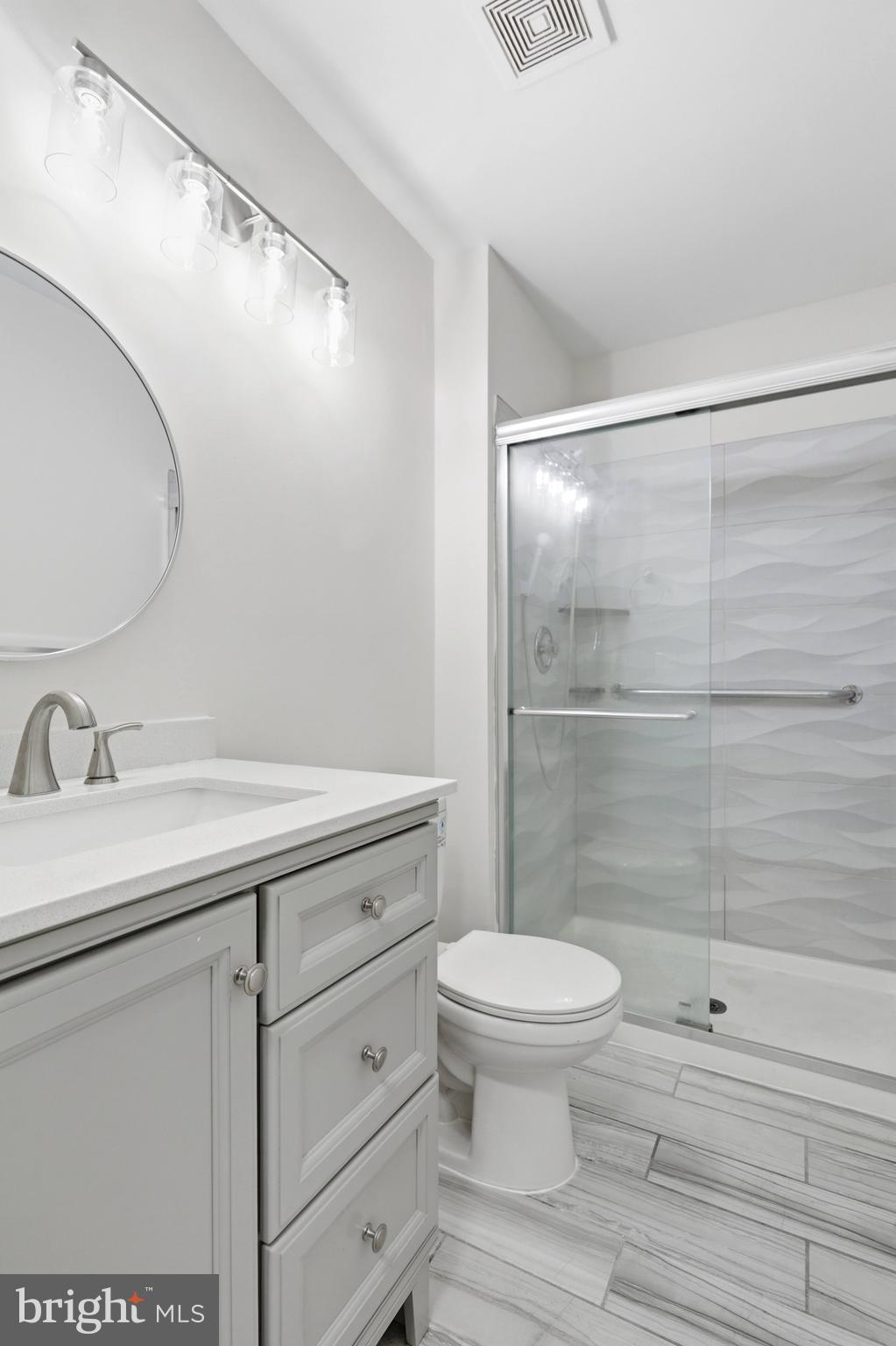 3902 GOLF TEE COURT 101