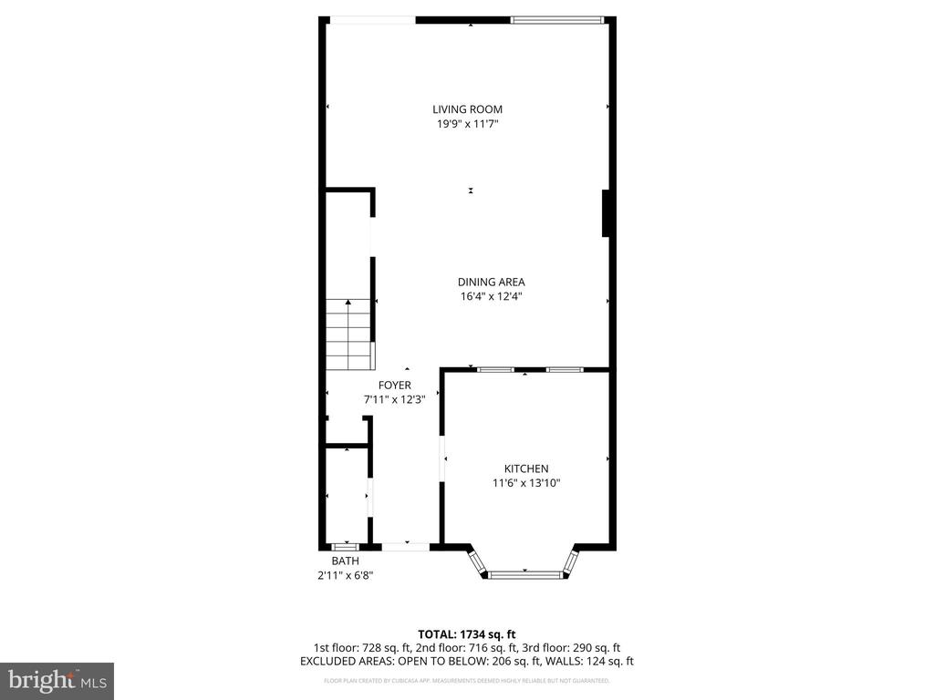 207 LOCUST STREET A SE