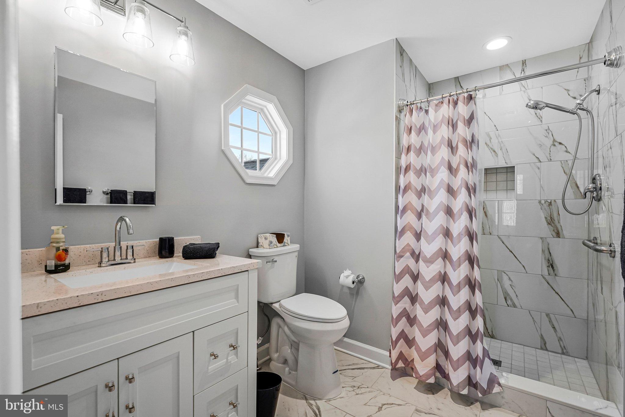 11820 WAYLAND STREET