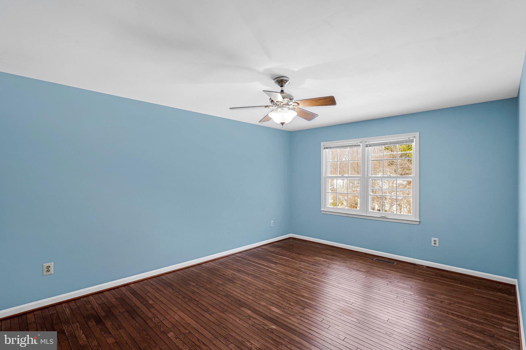 11820 WAYLAND STREET