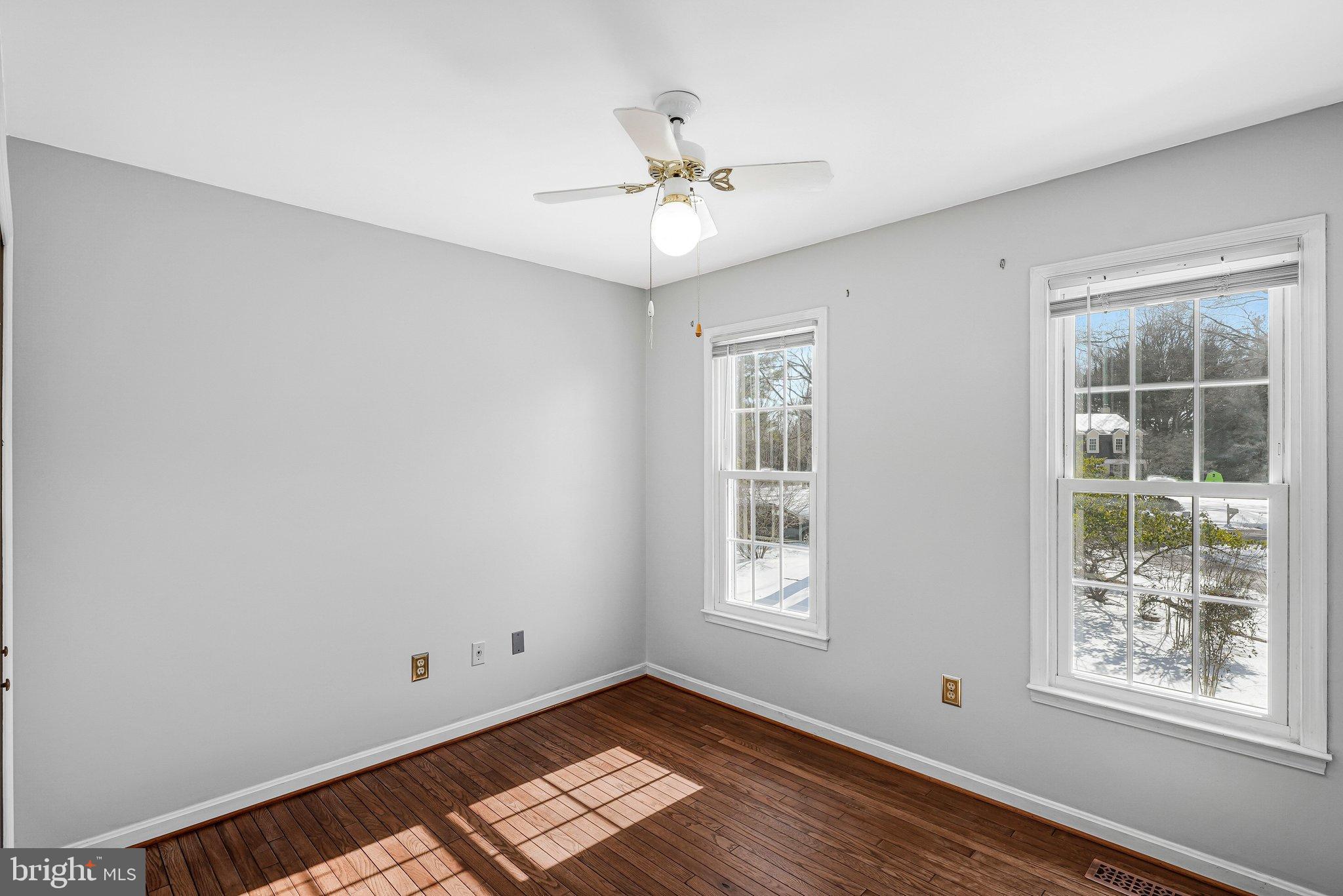 11820 WAYLAND STREET