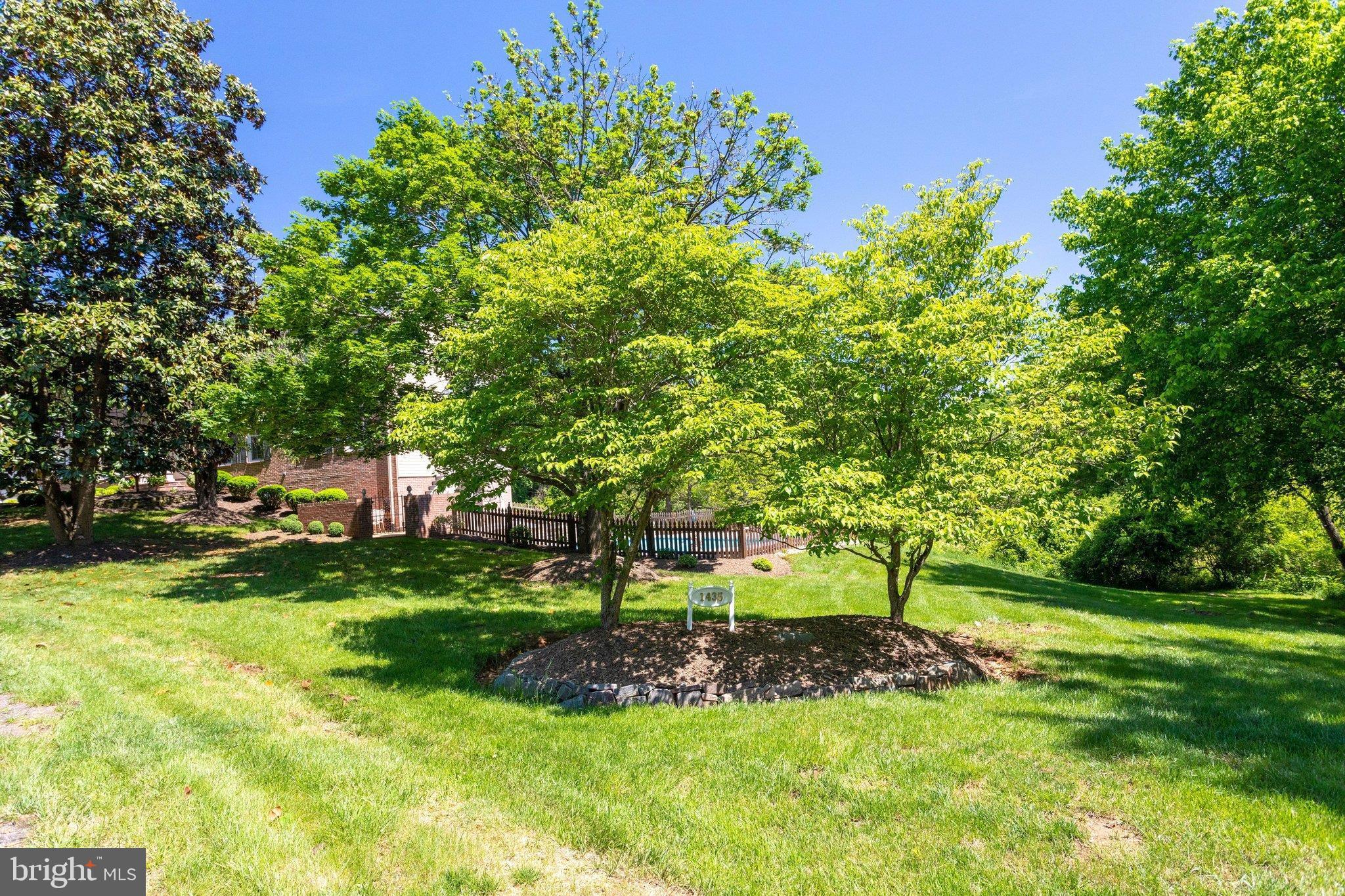 1435 ROSEWOOD HILL DRIVE