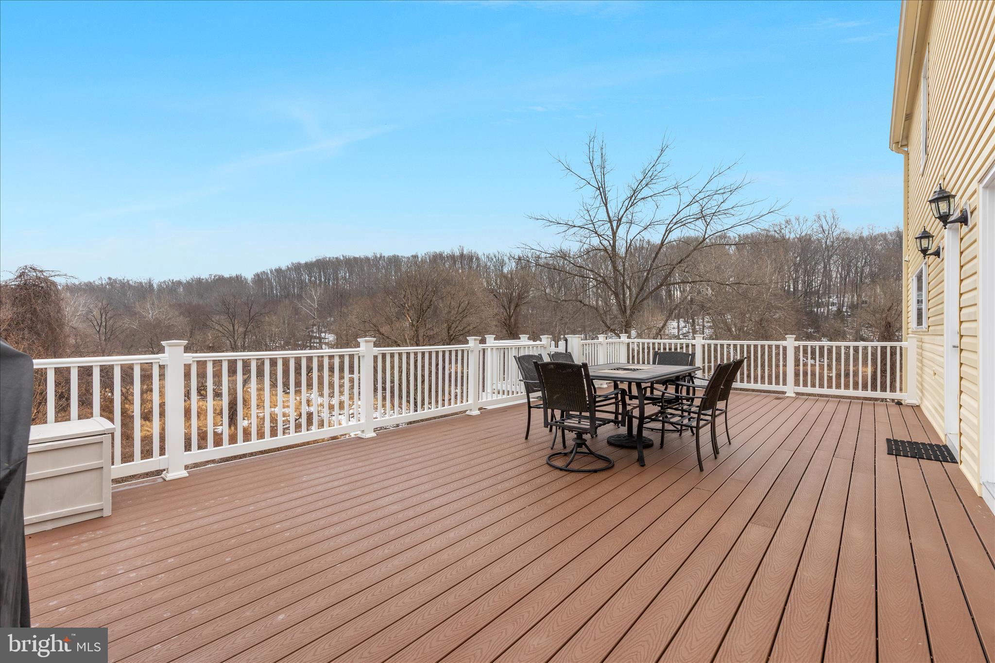 1435 ROSEWOOD HILL DRIVE