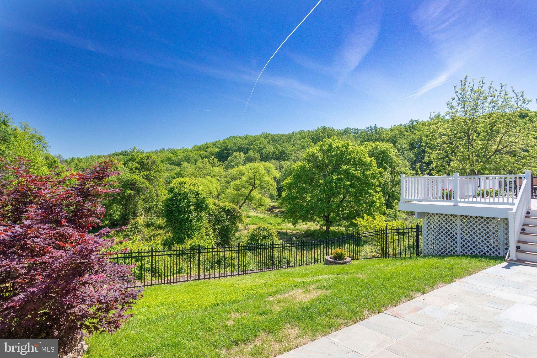 1435 ROSEWOOD HILL DRIVE