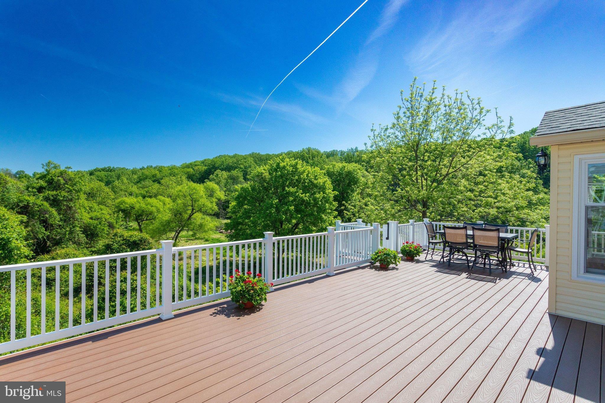 1435 ROSEWOOD HILL DRIVE