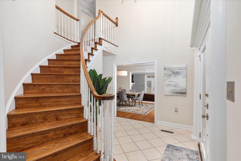1435 ROSEWOOD HILL DRIVE