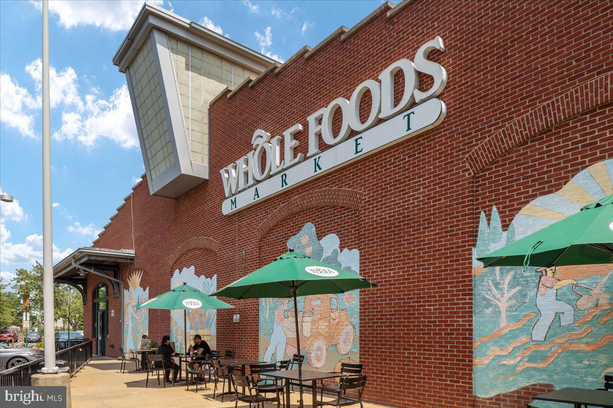 1435 ROSEWOOD HILL DRIVE