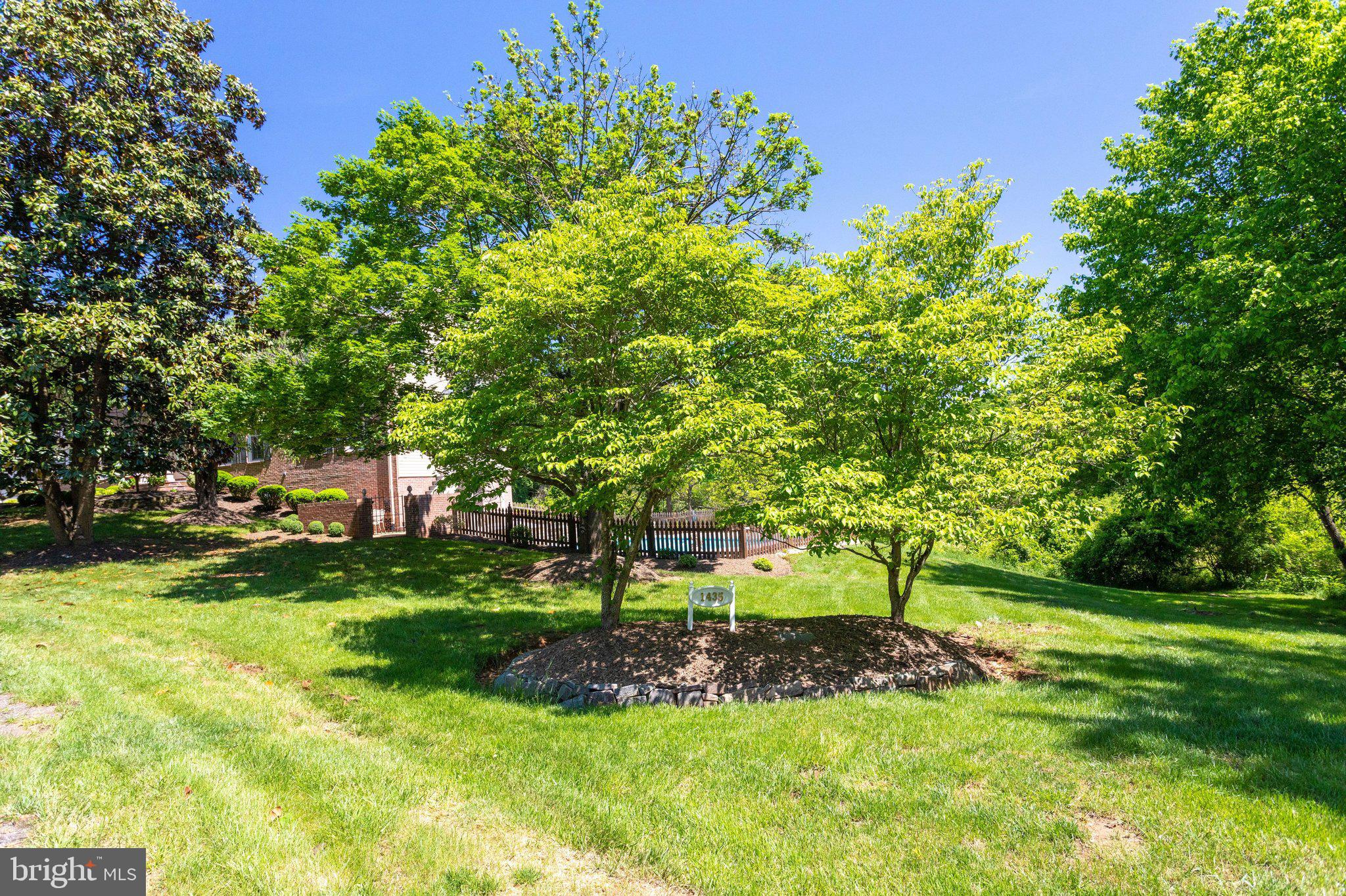 1435 ROSEWOOD HILL DRIVE