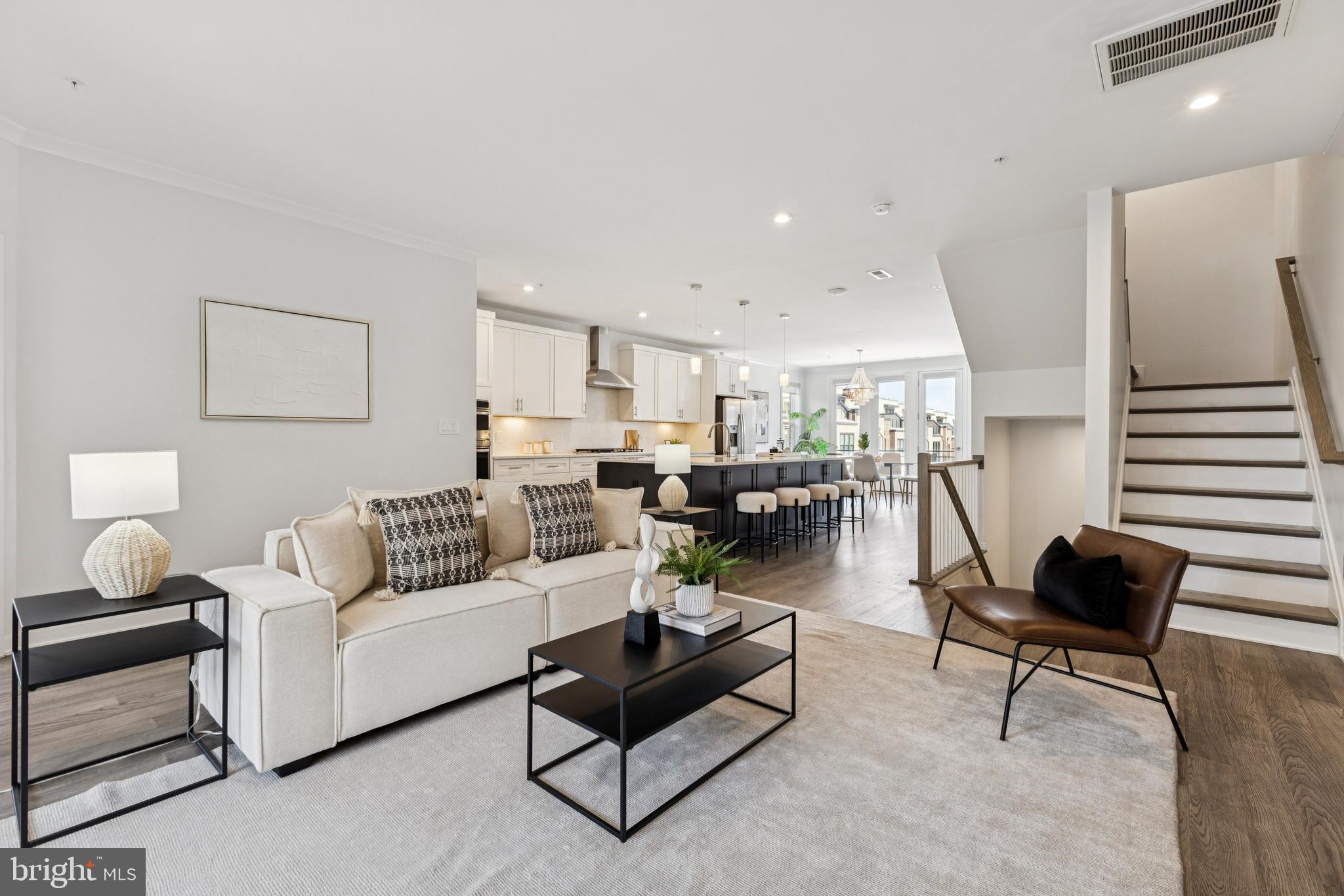 4635 CHARGER PLACE 805