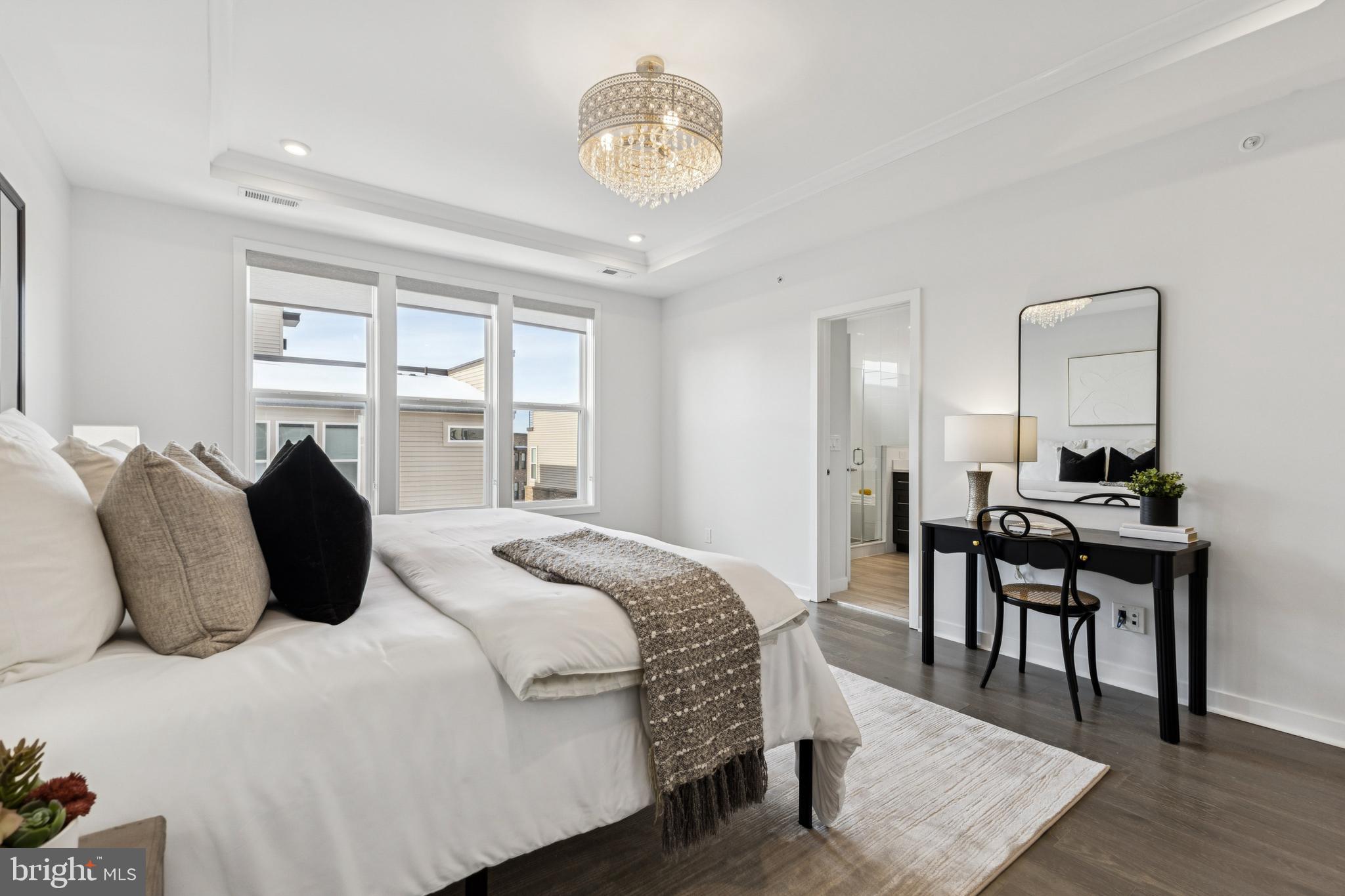 4635 CHARGER PLACE 805