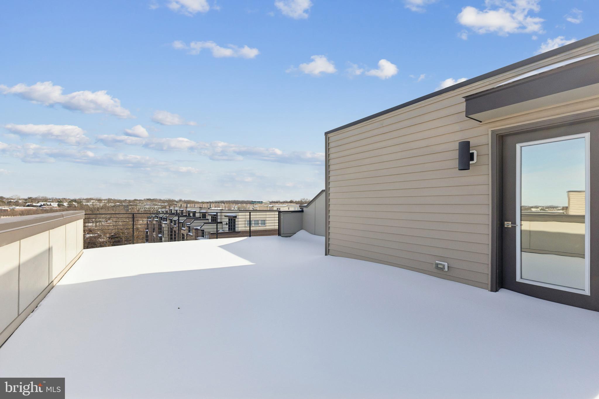 4635 CHARGER PLACE 805