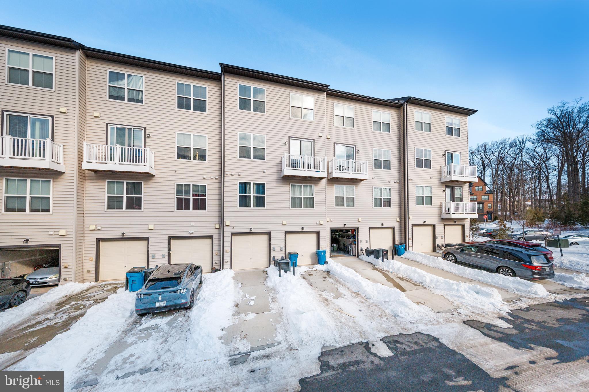12342 AZURE LANE 24
