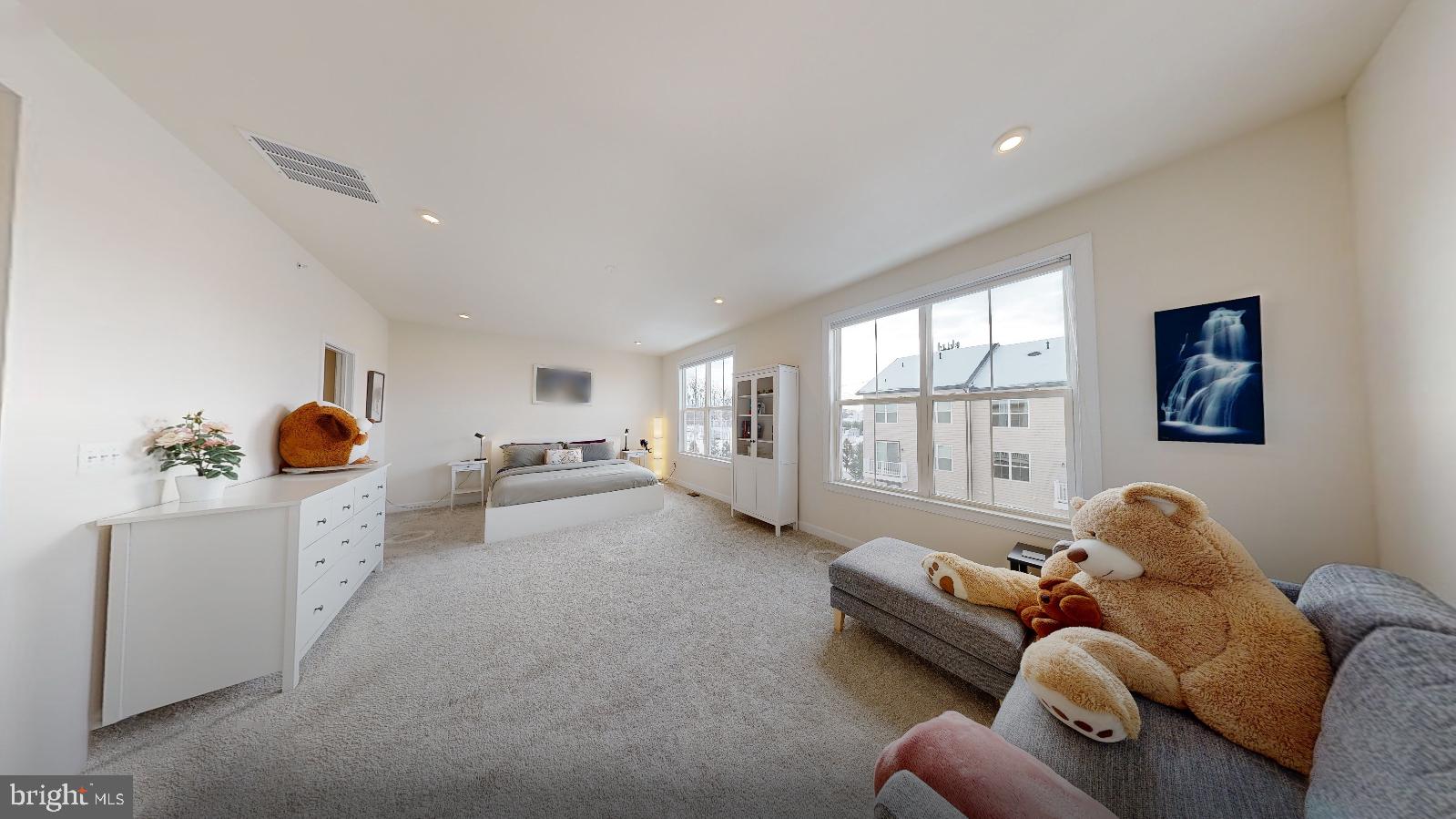12342 AZURE LANE 24