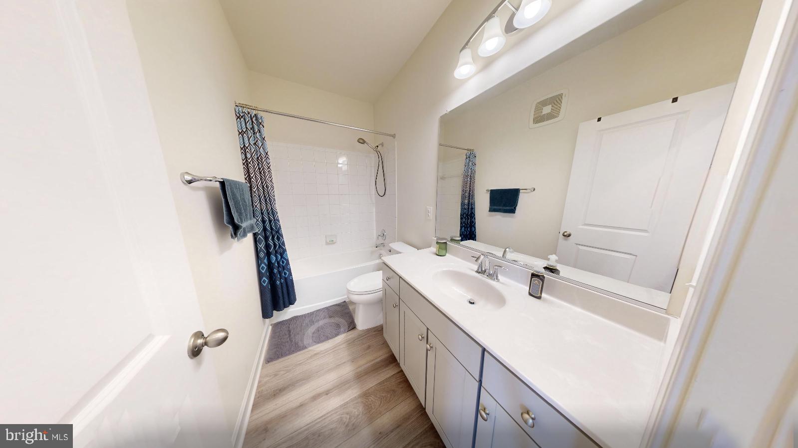 12342 AZURE LANE 24