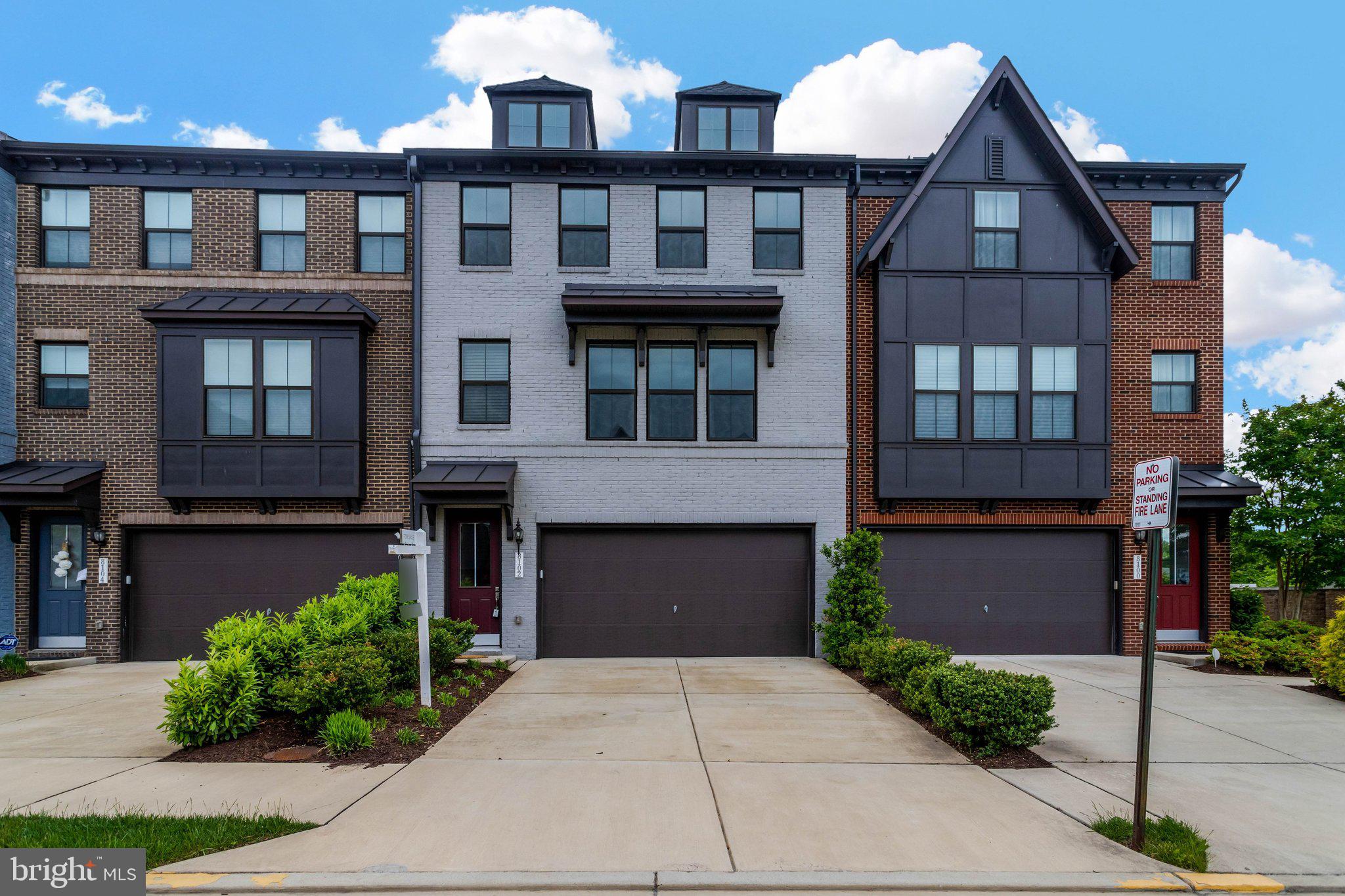 8102 ZOE PLACE