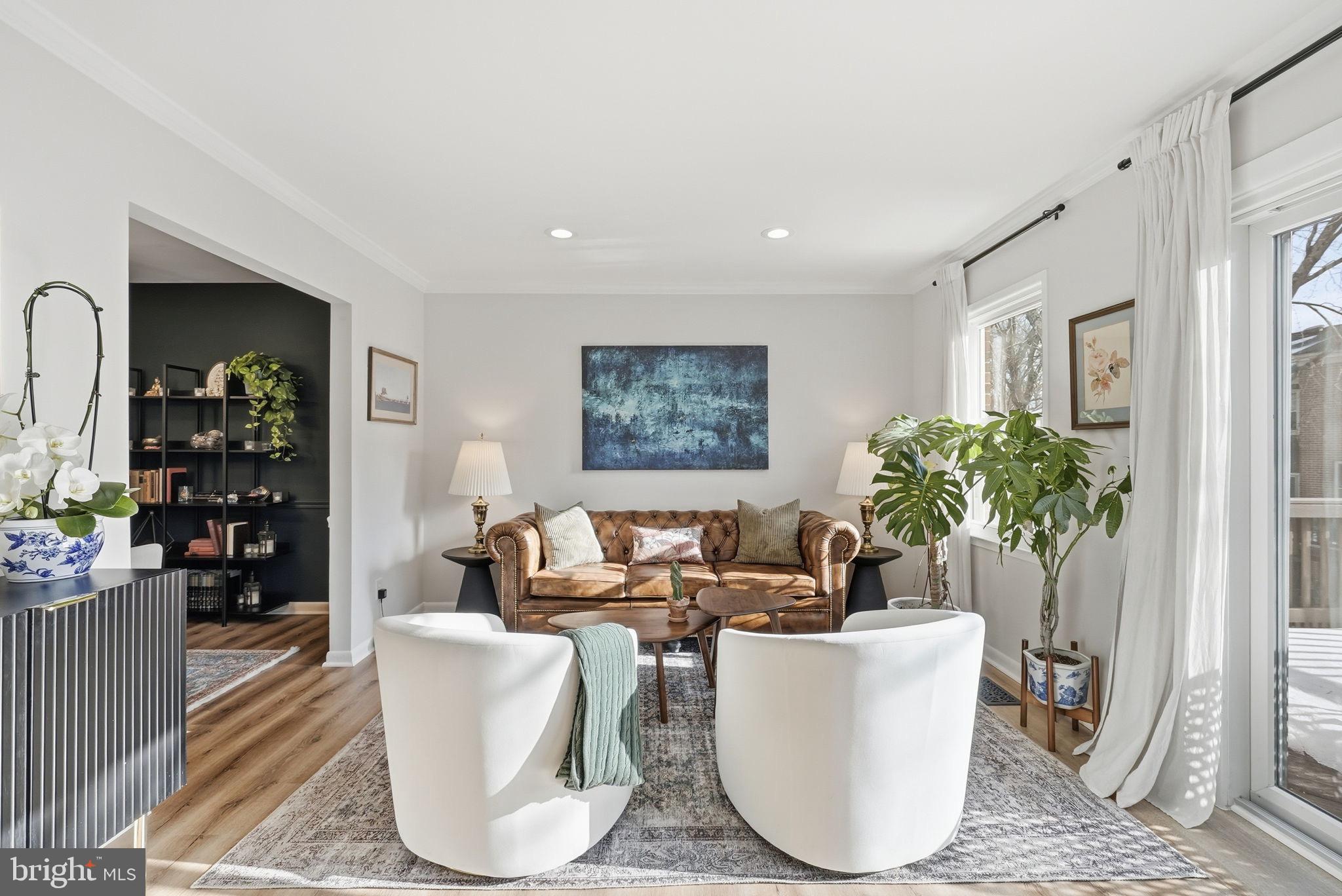 8309 HIGHCLIFFE COURT