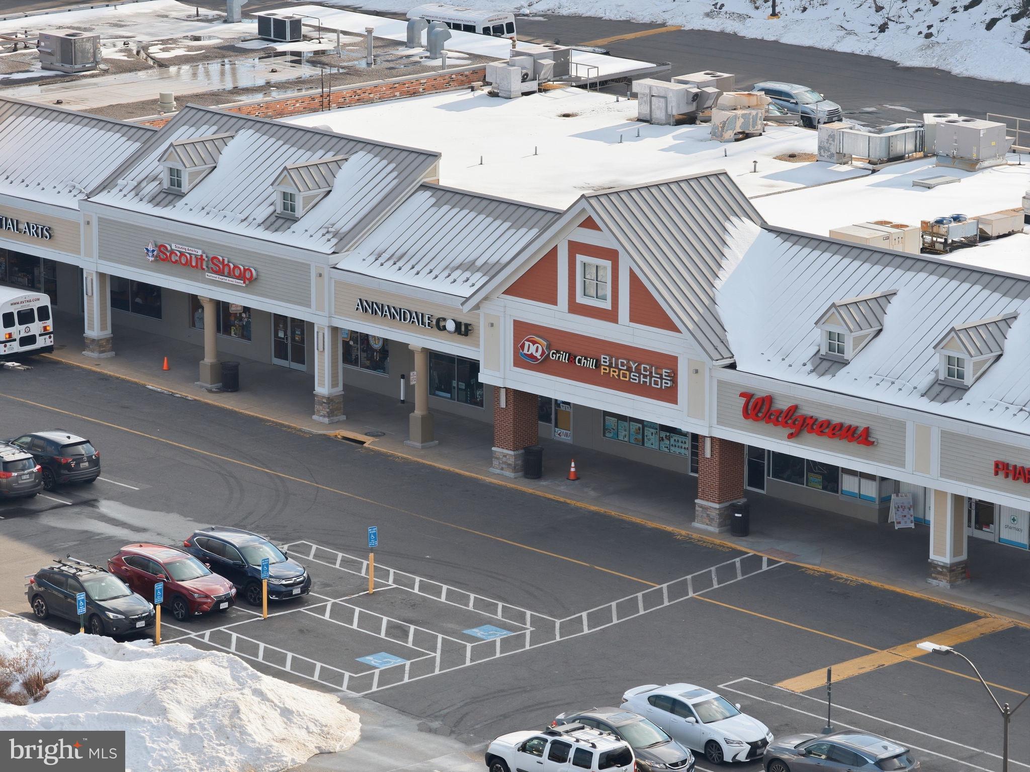 8309 HIGHCLIFFE COURT