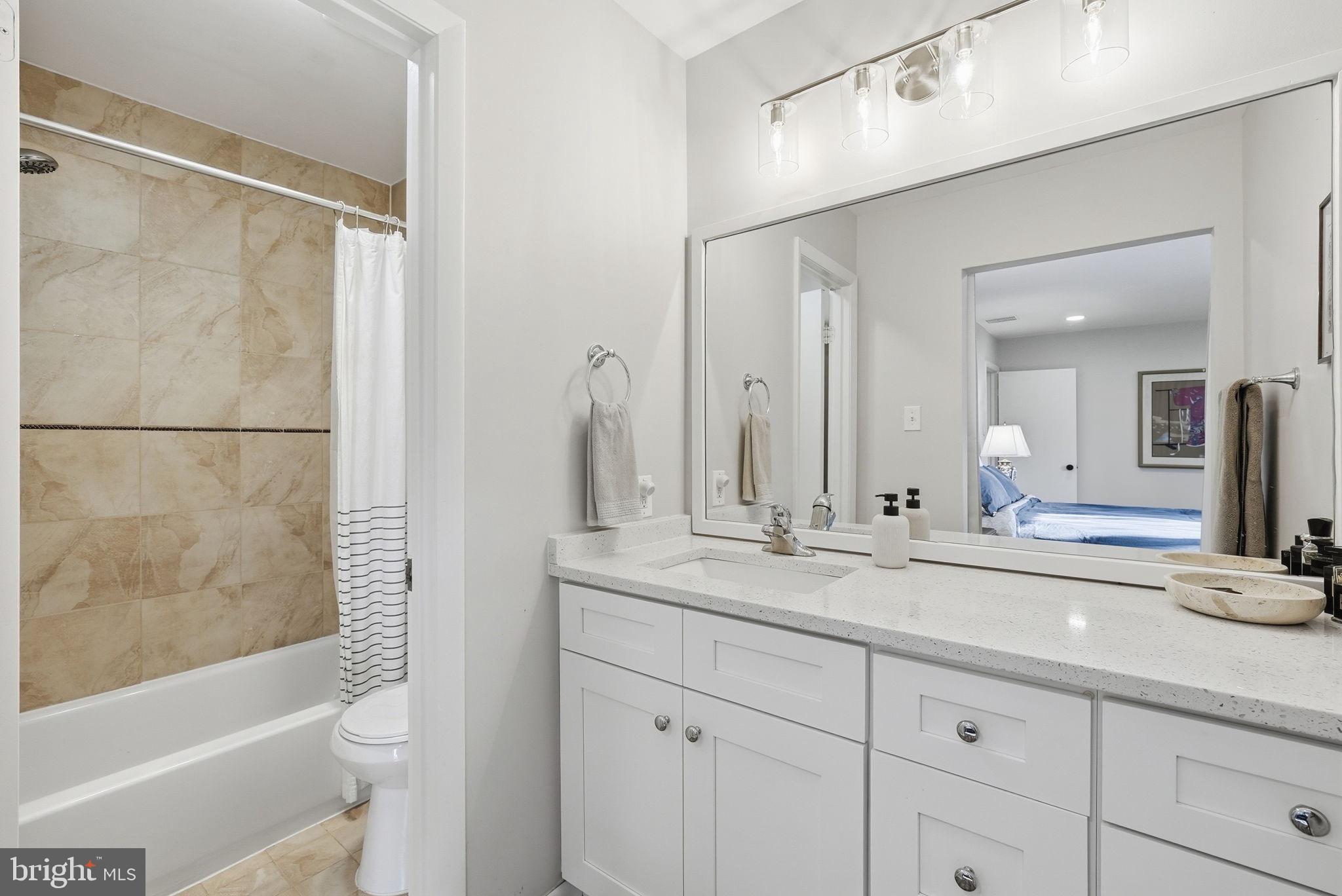 8309 HIGHCLIFFE COURT