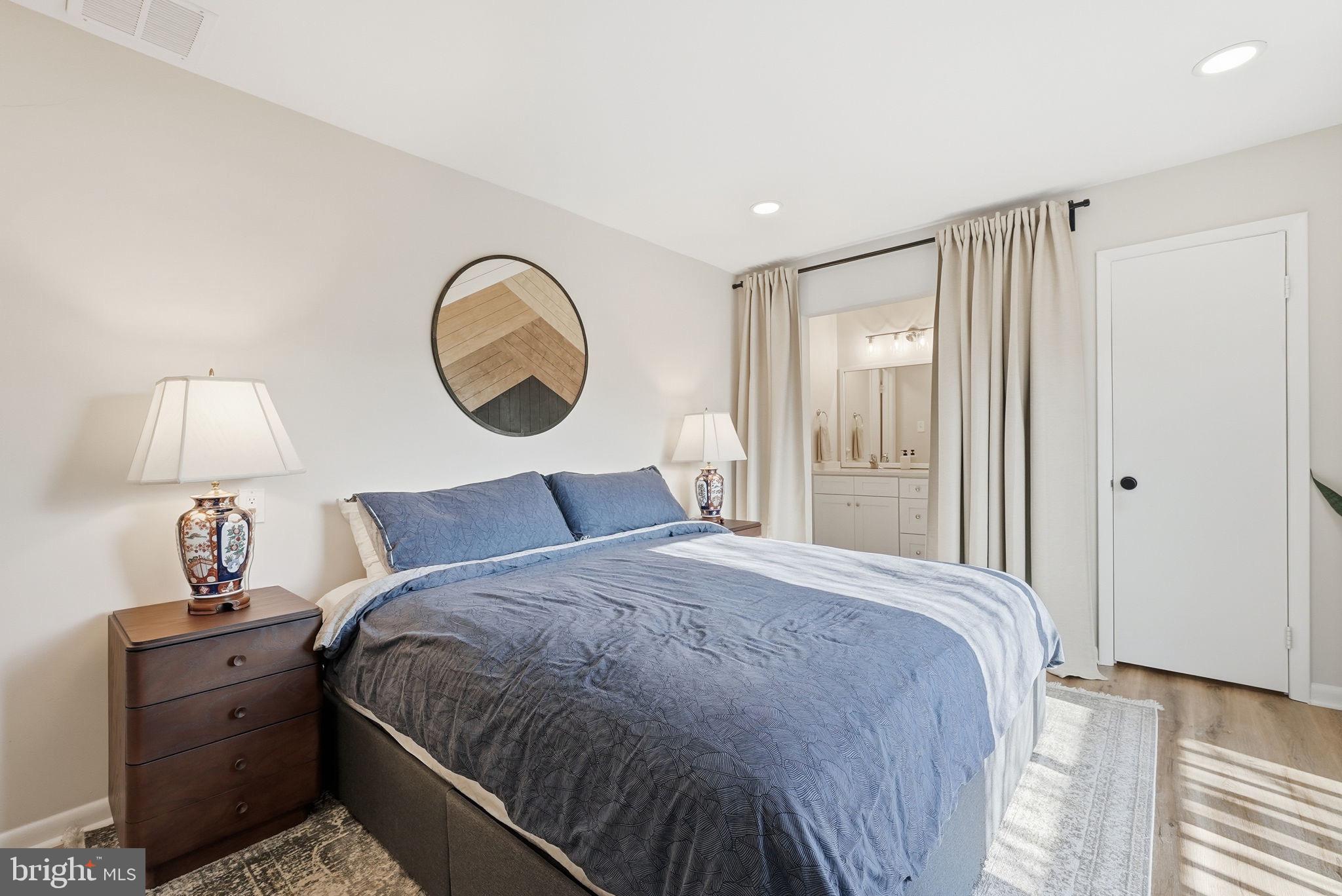 8309 HIGHCLIFFE COURT