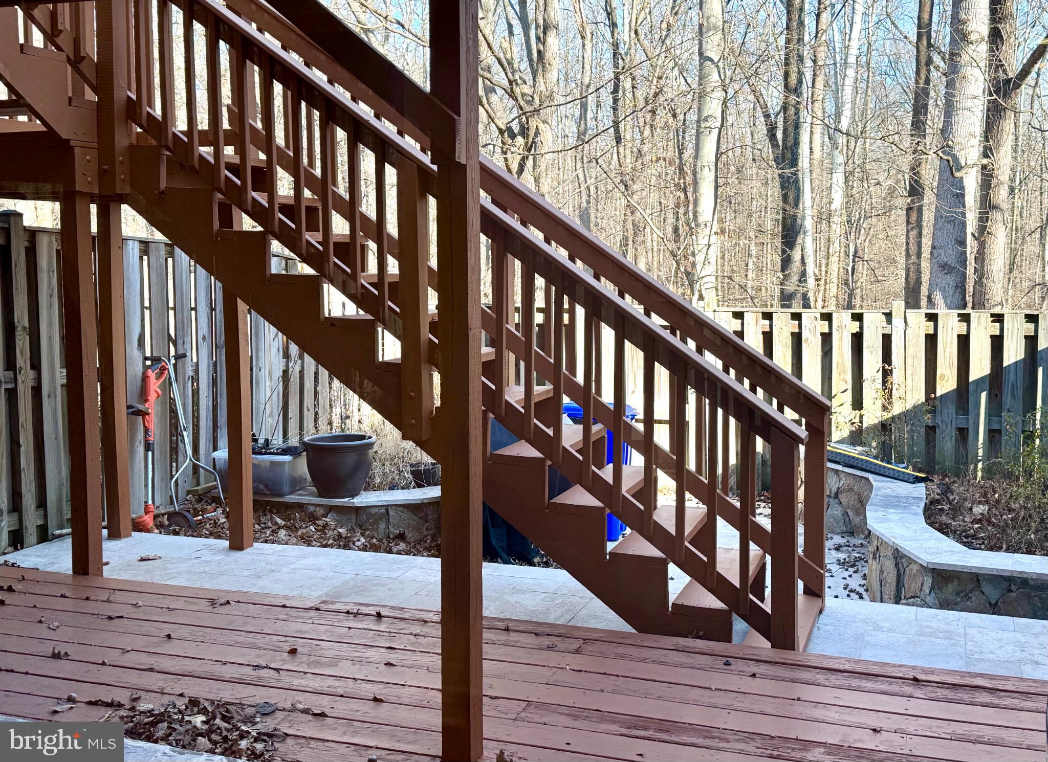 6291 KERRYDALE DRIVE