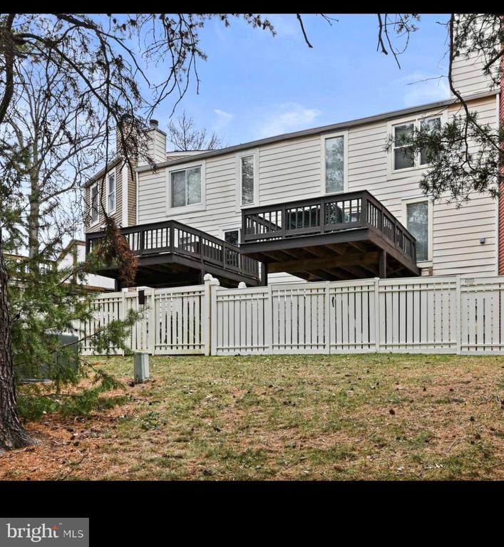 1704 QUIETREE DRIVE