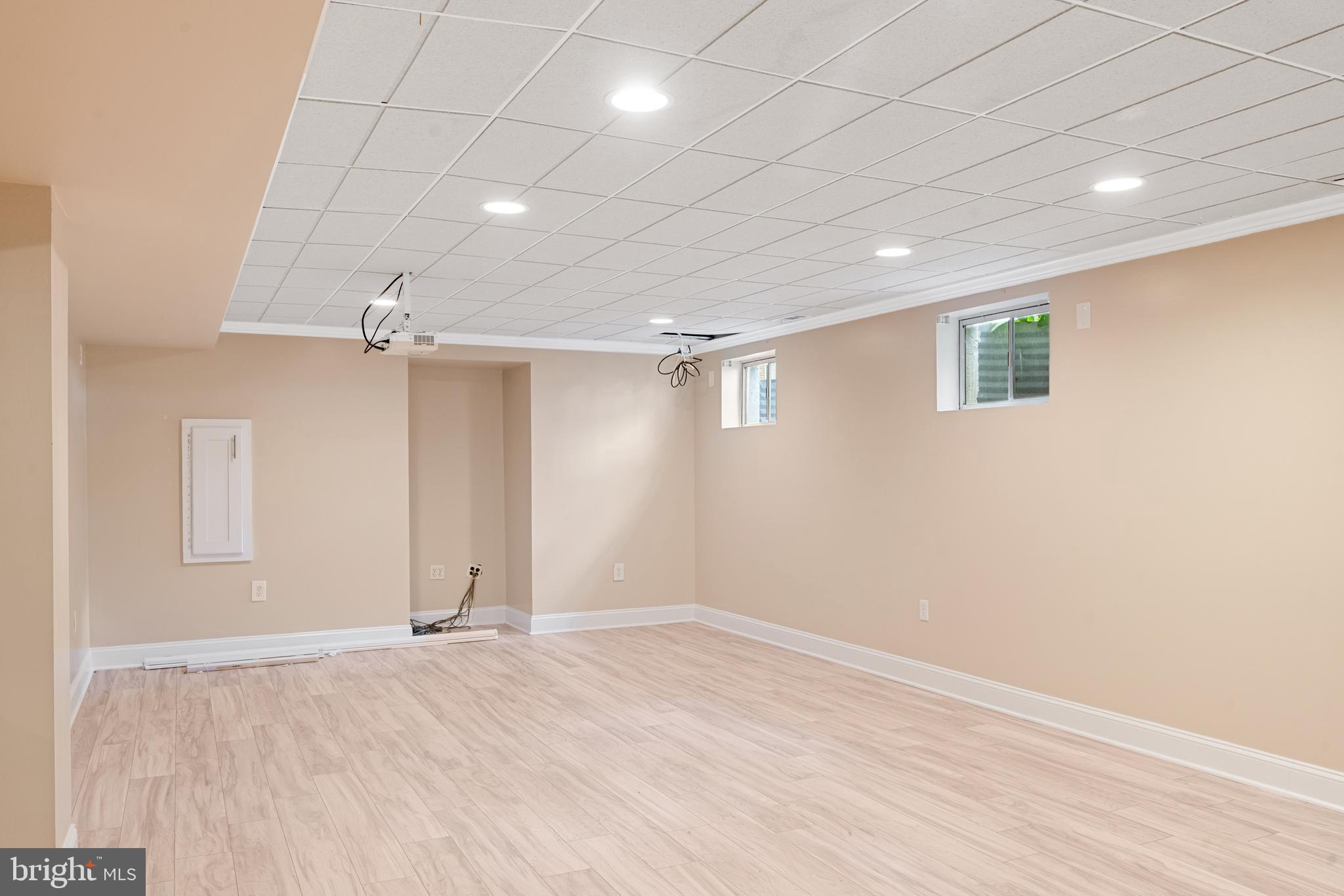 14216 HARTWOOD COURT