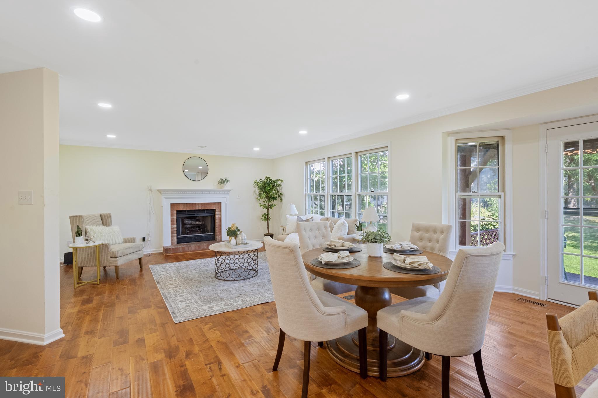 14216 HARTWOOD COURT