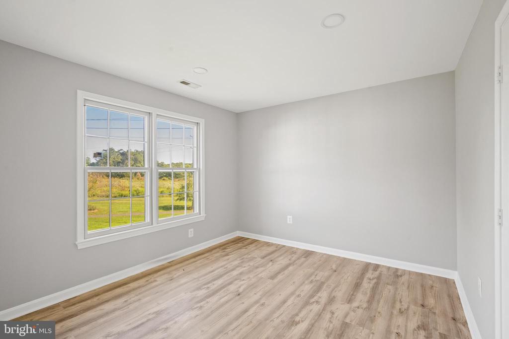 14216 HARTWOOD COURT