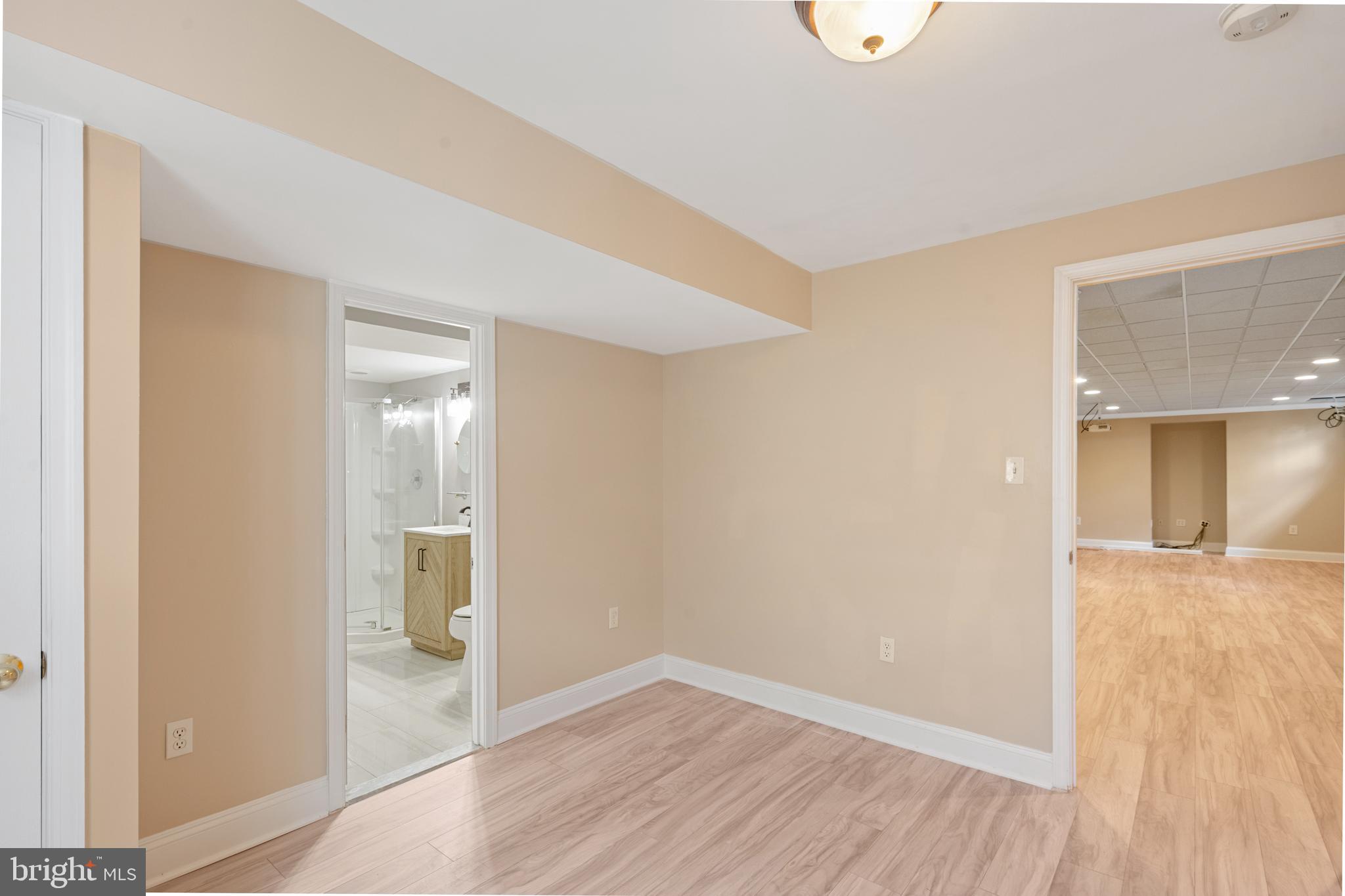 14216 HARTWOOD COURT